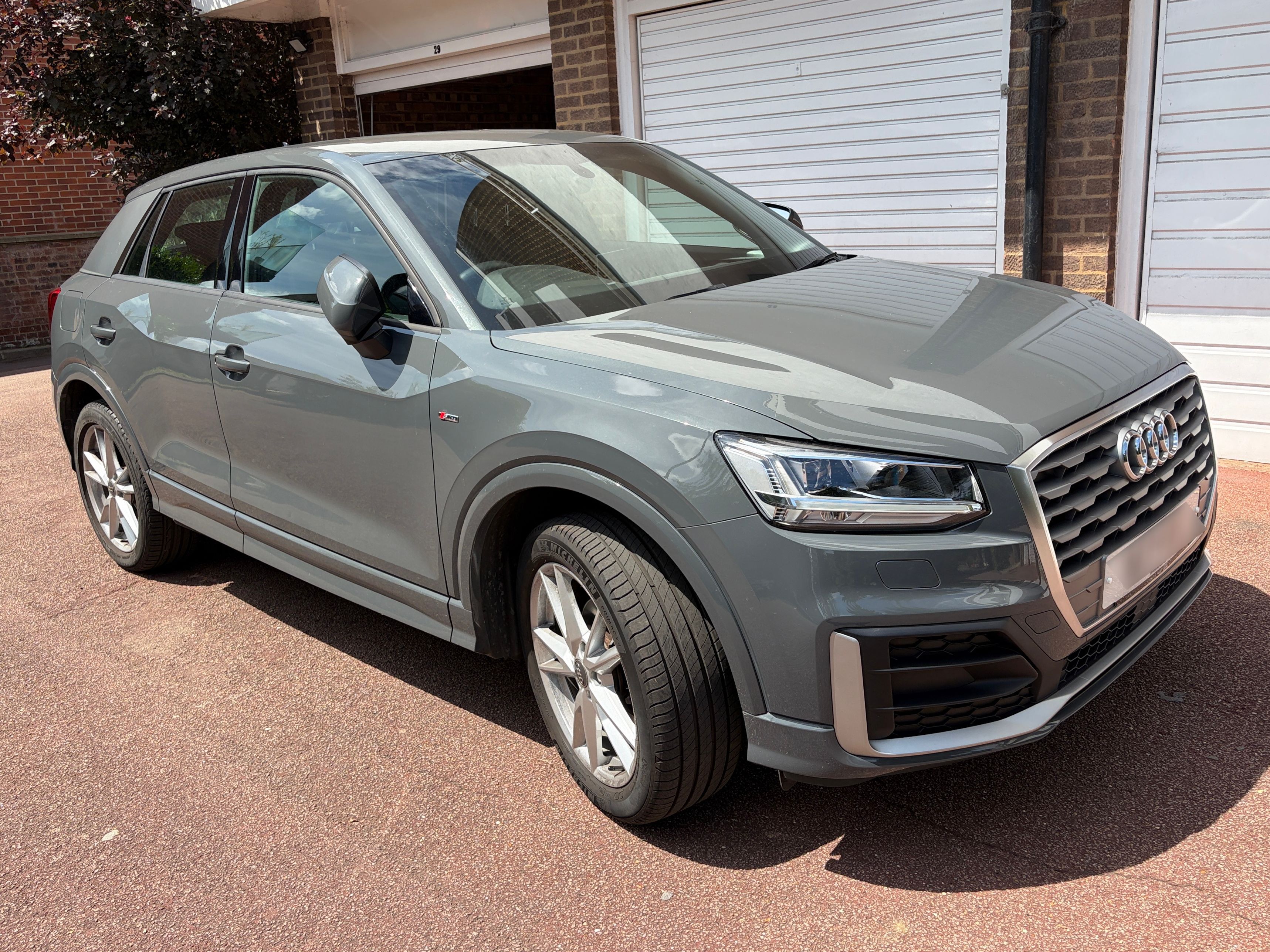Audi Q2