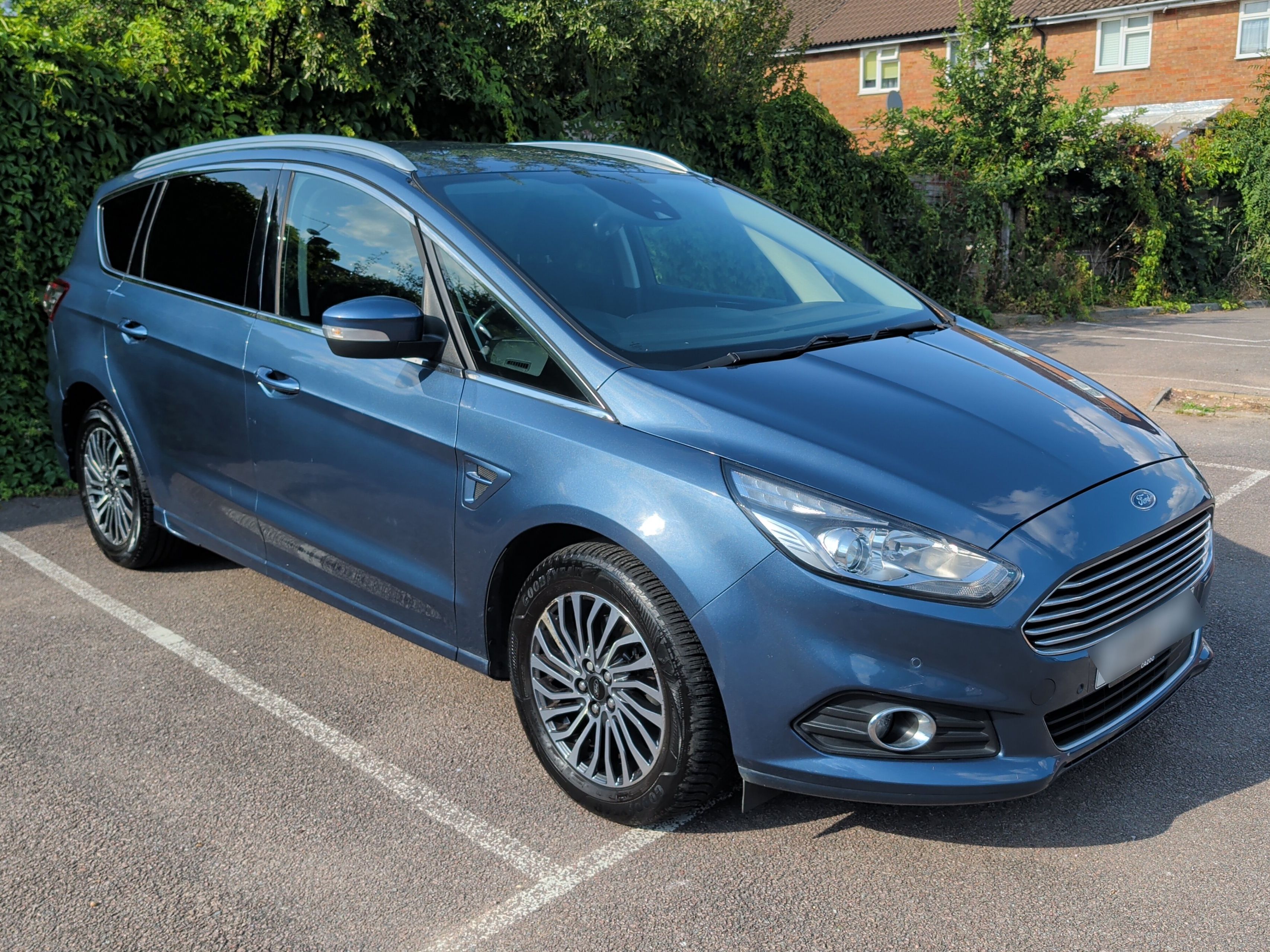 Ford S-MAX