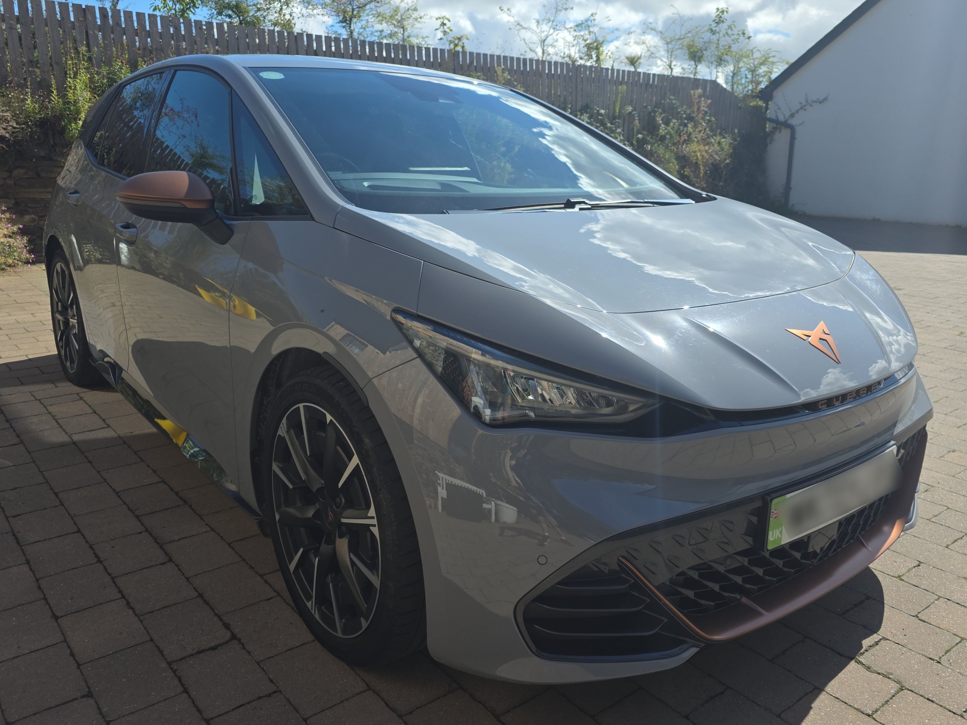 Cupra Born V3 EV