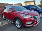 Hyundai Santa