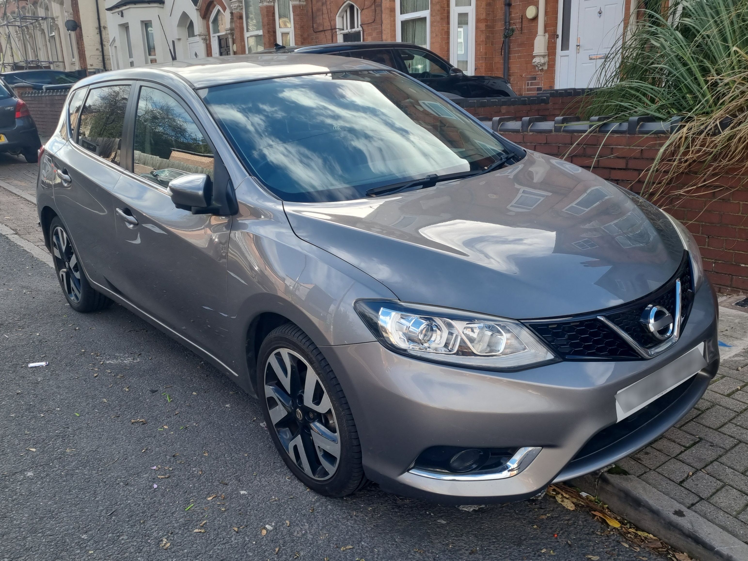 Nissan Pulsar
