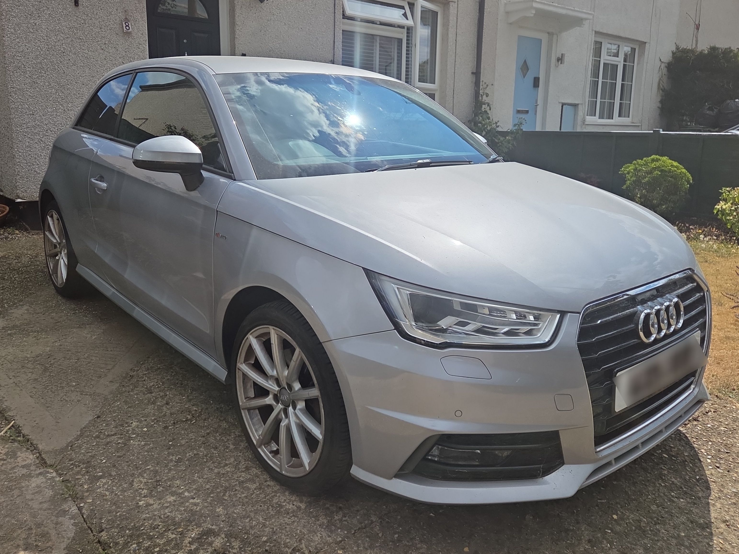 Audi A1