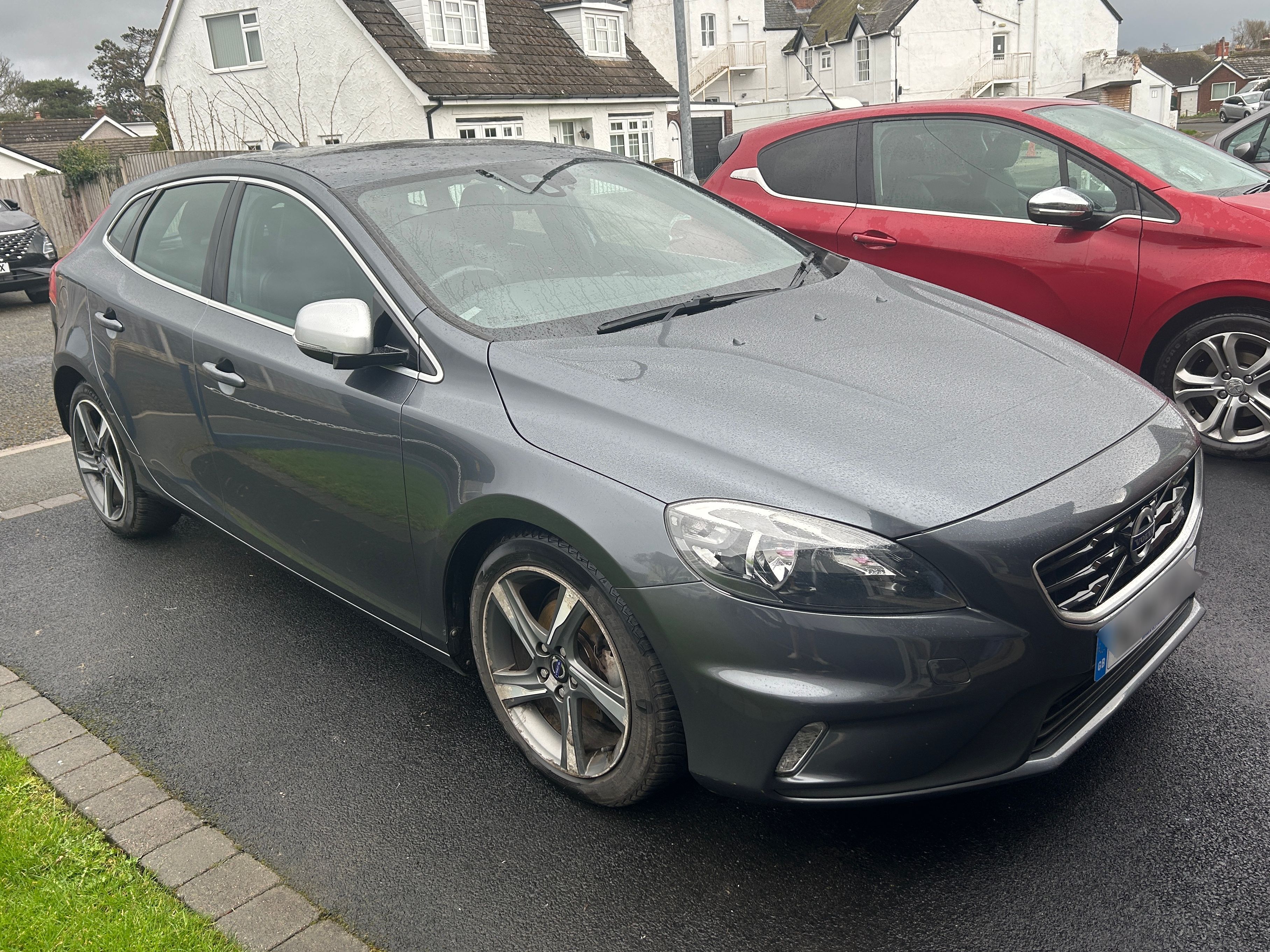 Volvo V40