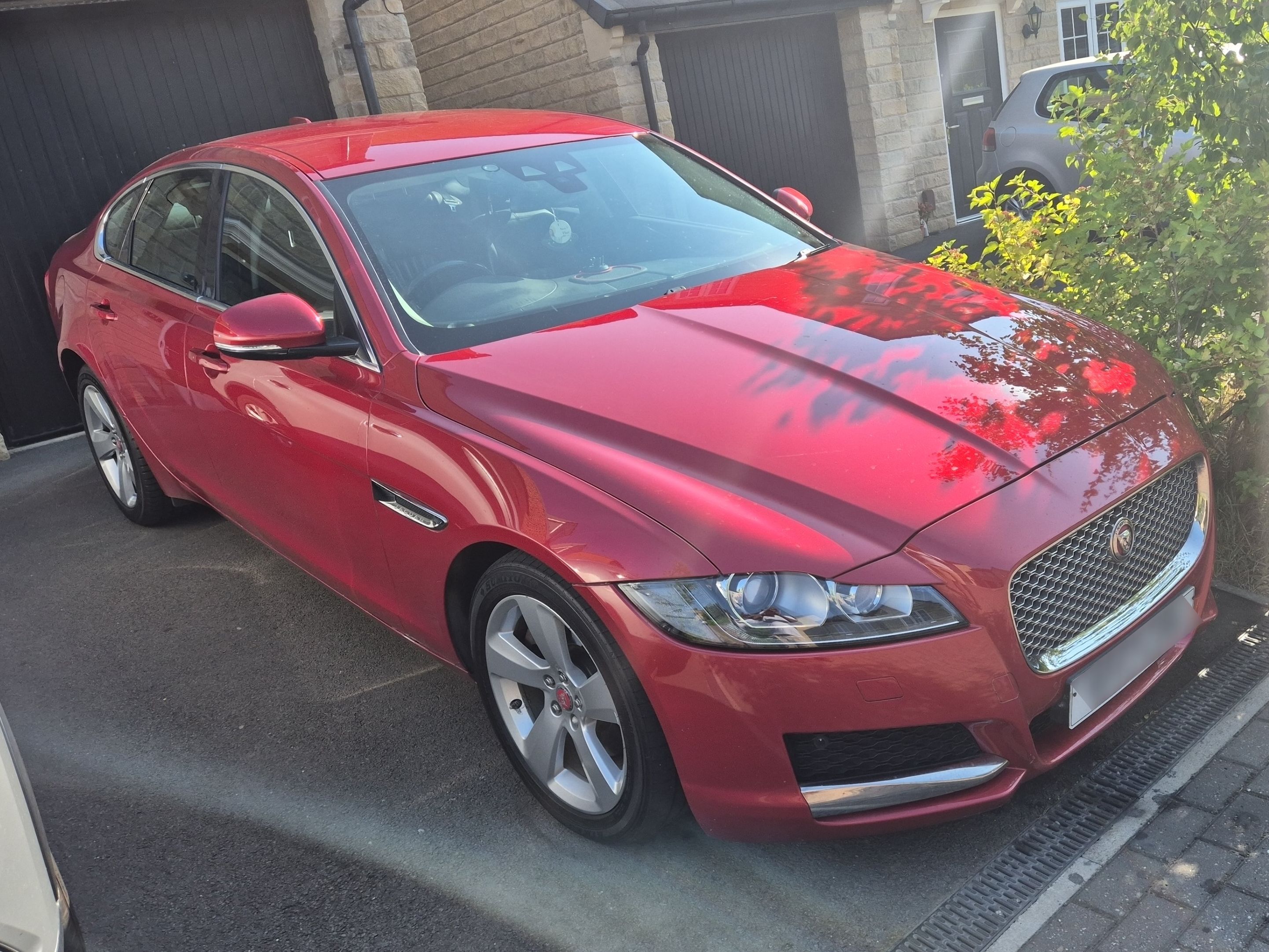 Jaguar XF Portfolio D AWD Auto