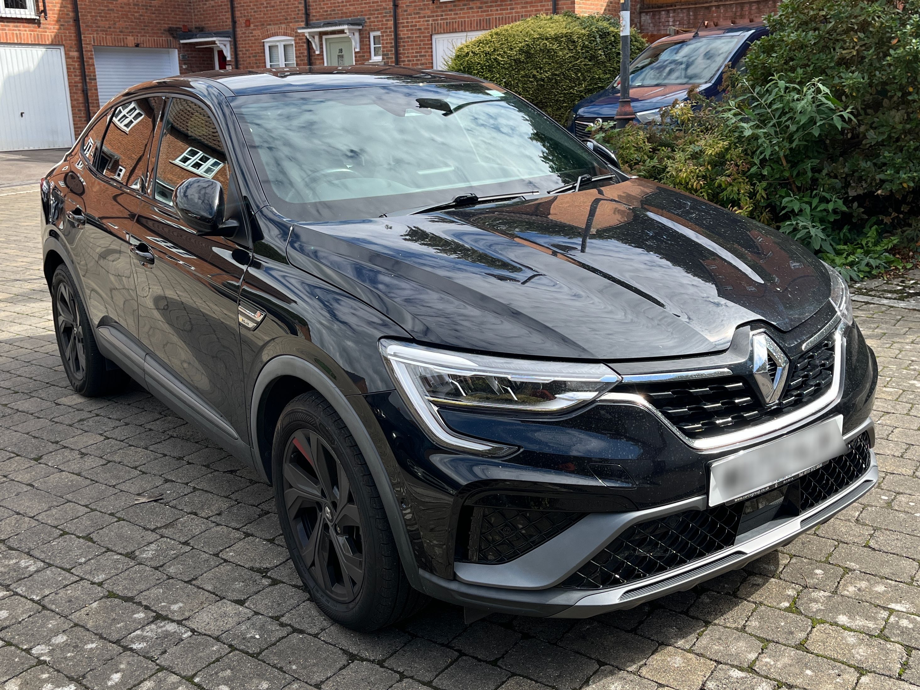Renault Arkana RS Line E-TECH HEV Auto