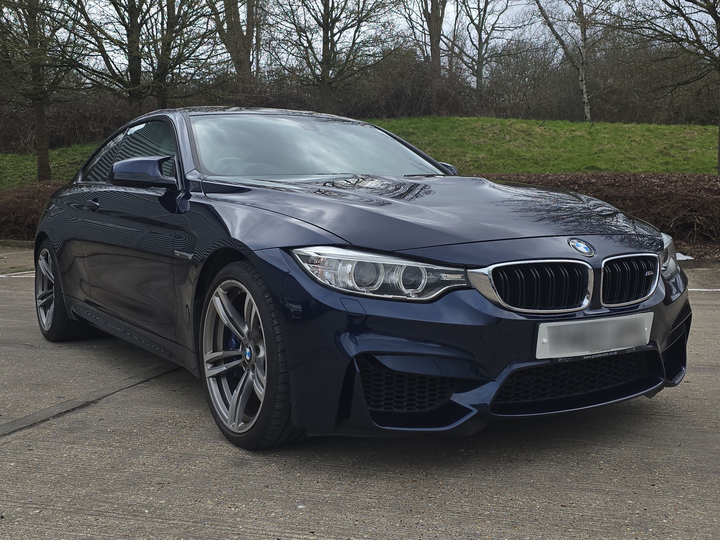 BMW M4