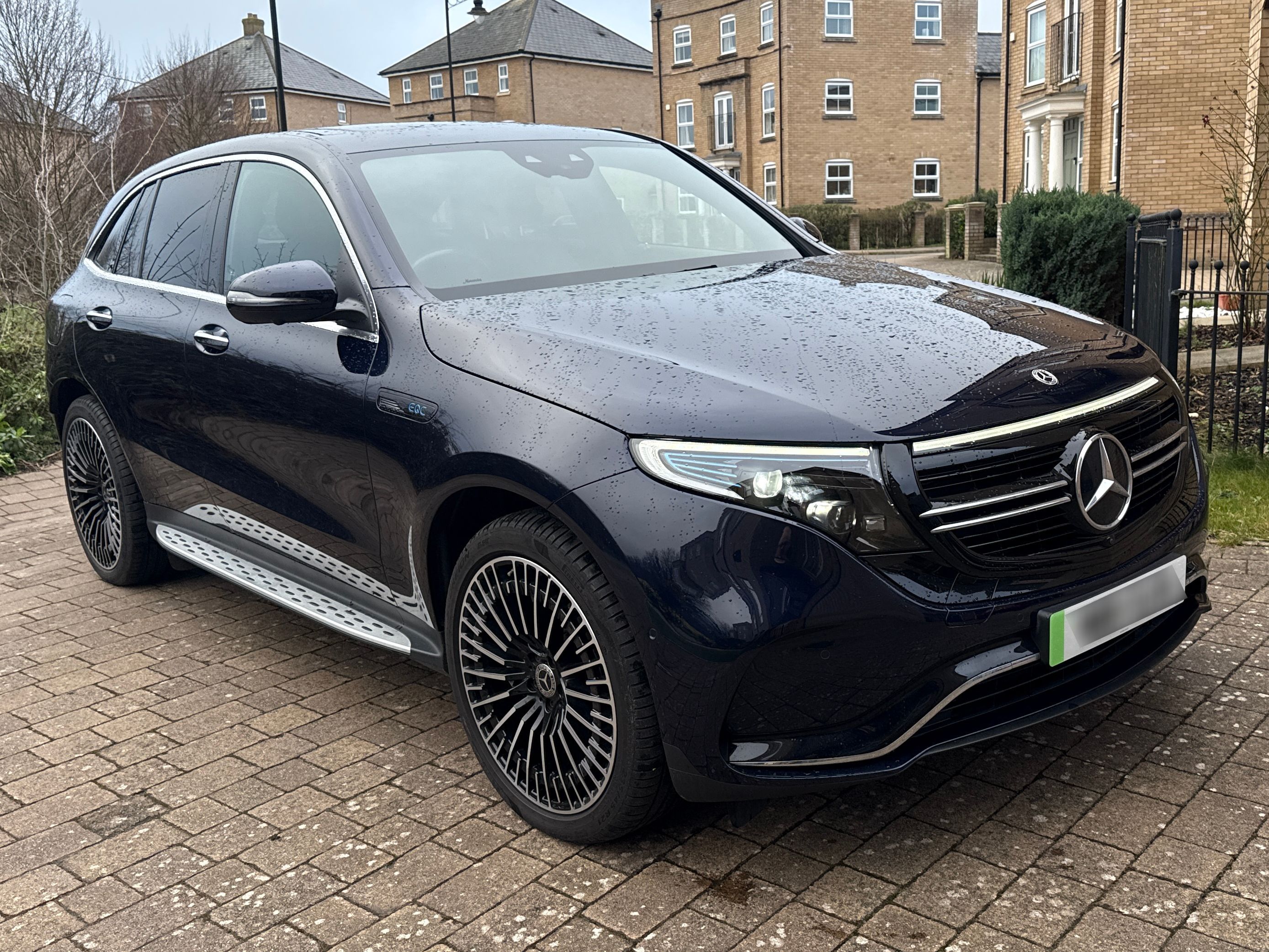 Mercedes EQC 400 AMG Line Premium + 4M