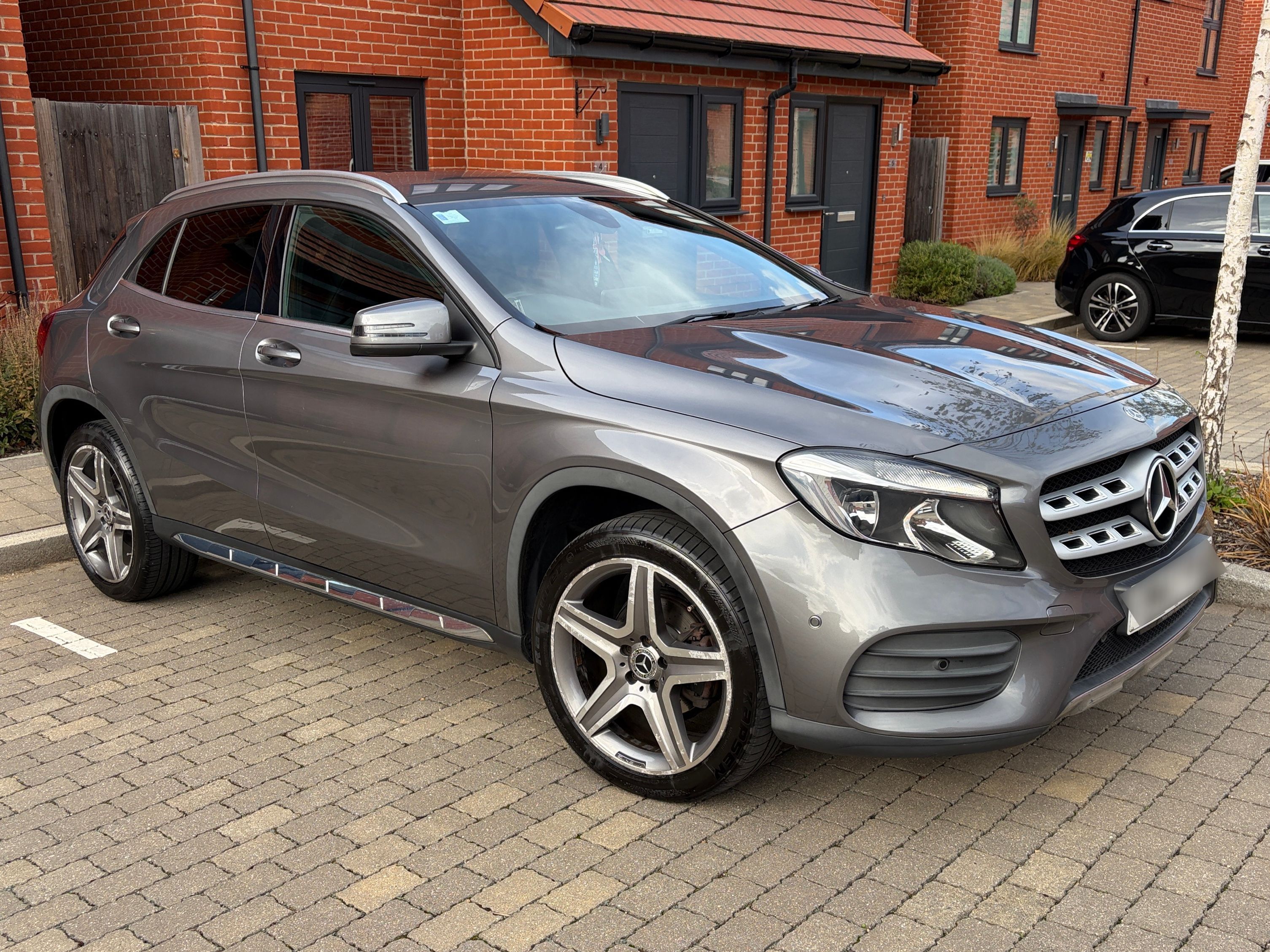 Mercedes GLA 200 AMG Line Exec D 4MAT A
