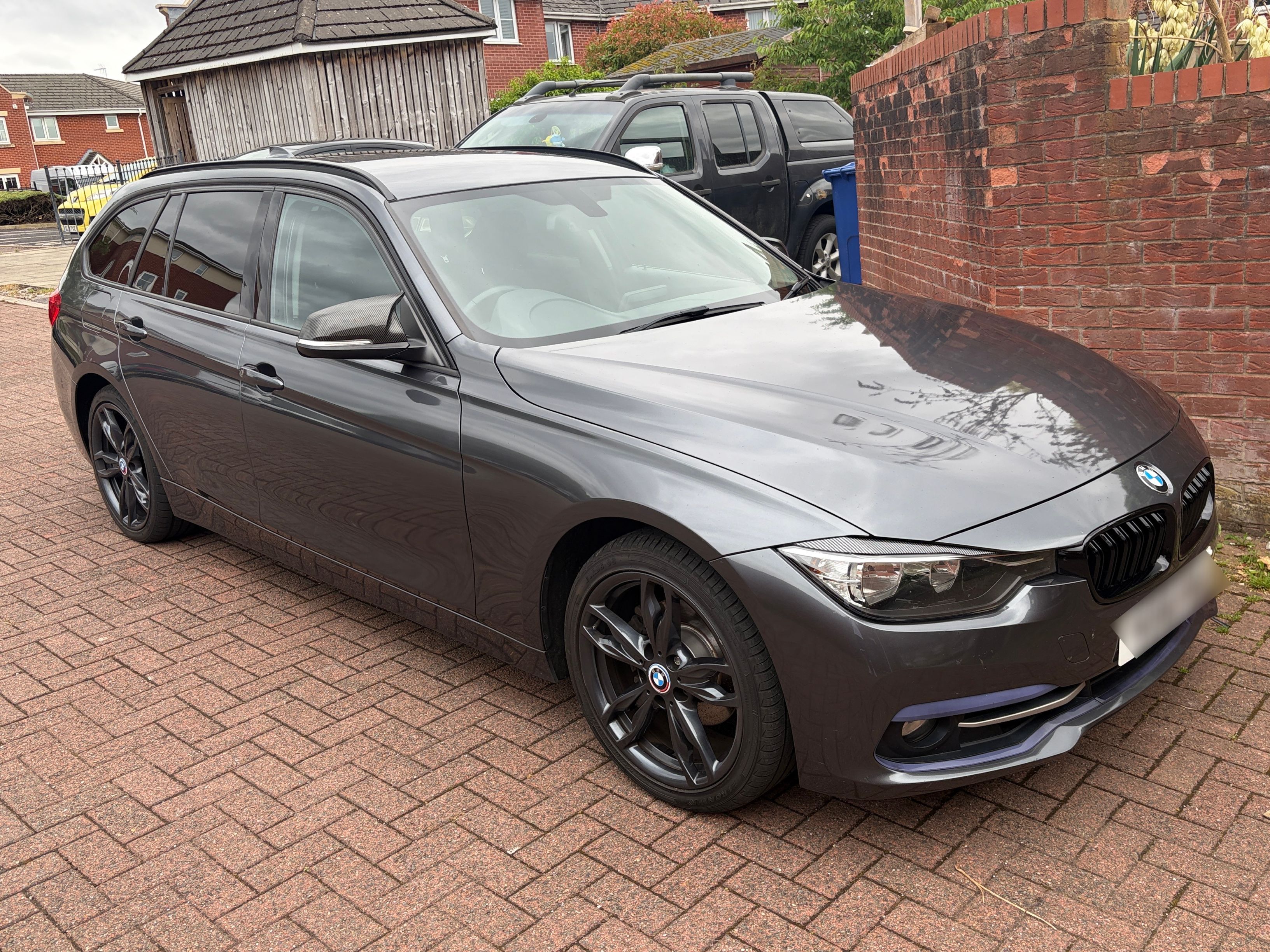 BMW 318i Sport Auto