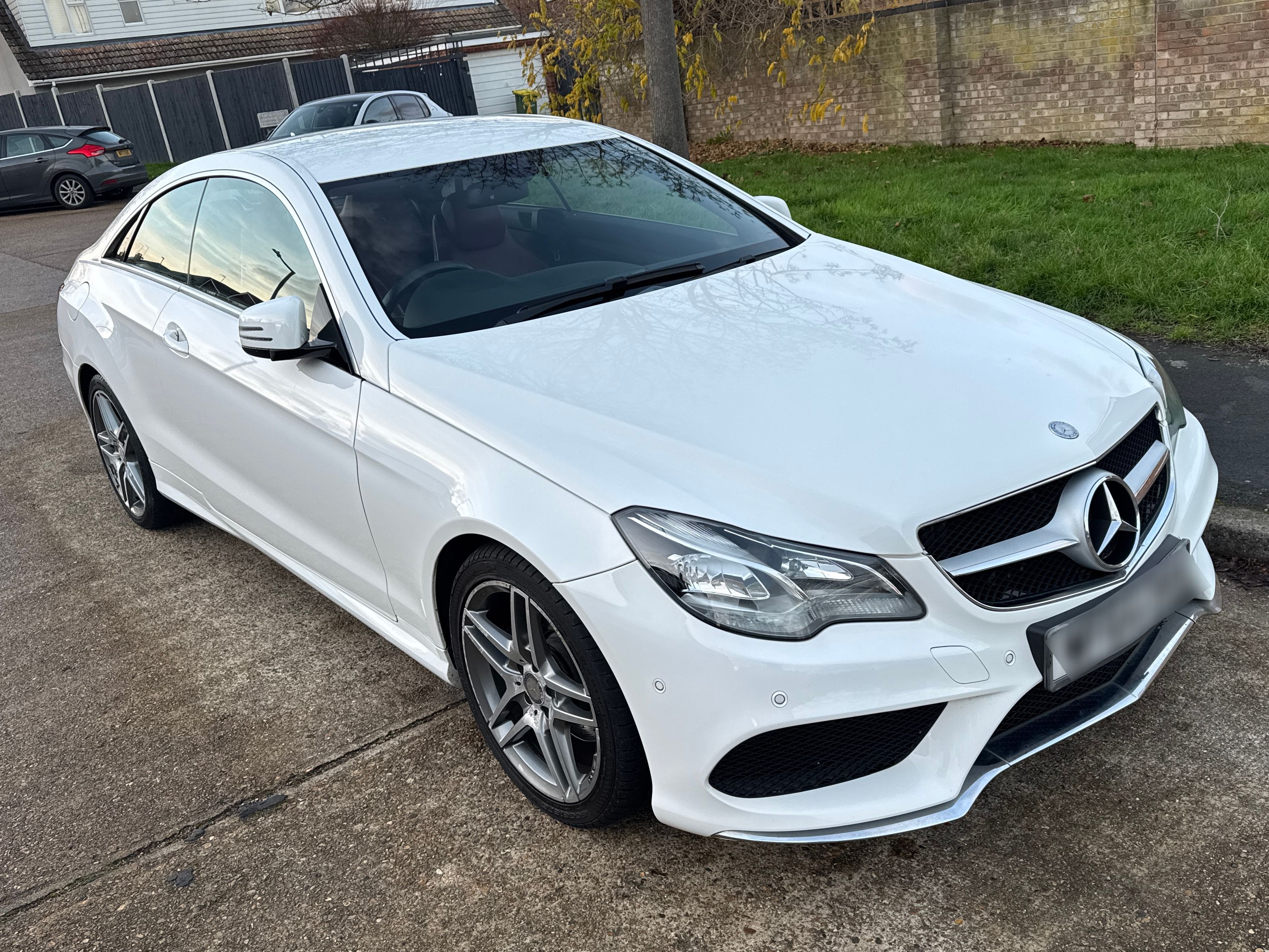 Mercedes E220 AMG Line Bluetec Auto
