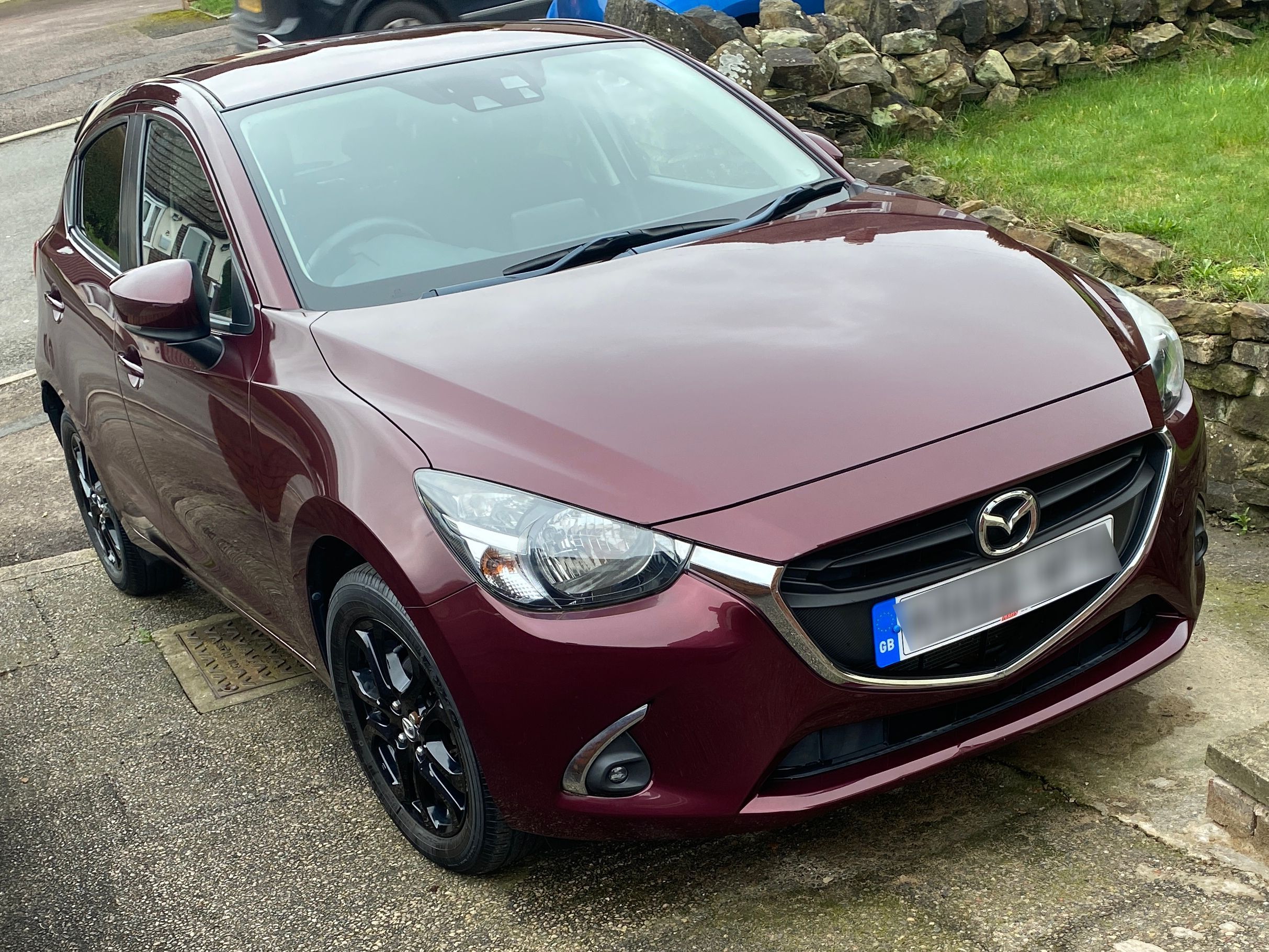 Mazda 2