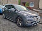 Hyundai Santa