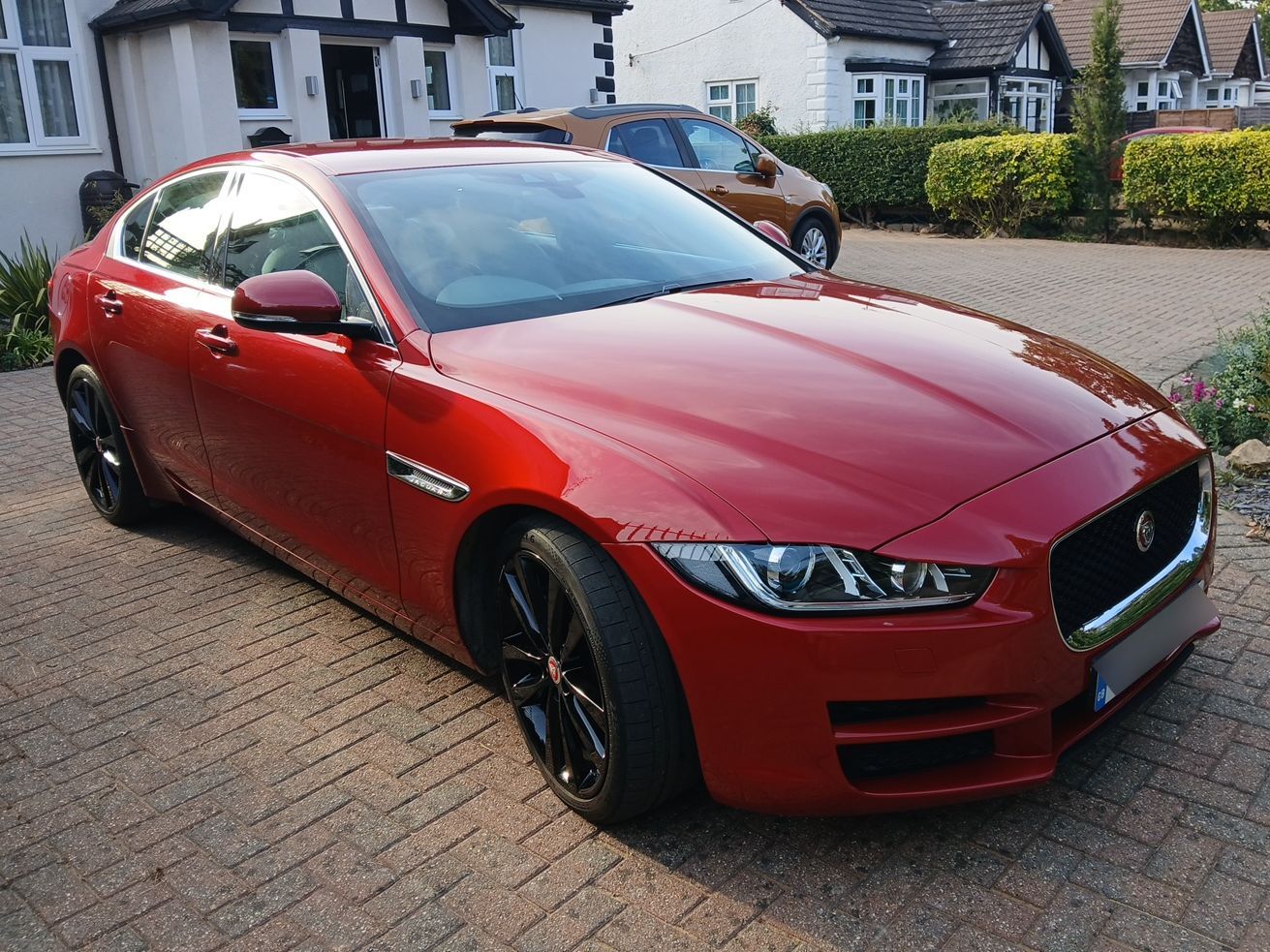 Jaguar XE Portfolio I Auto