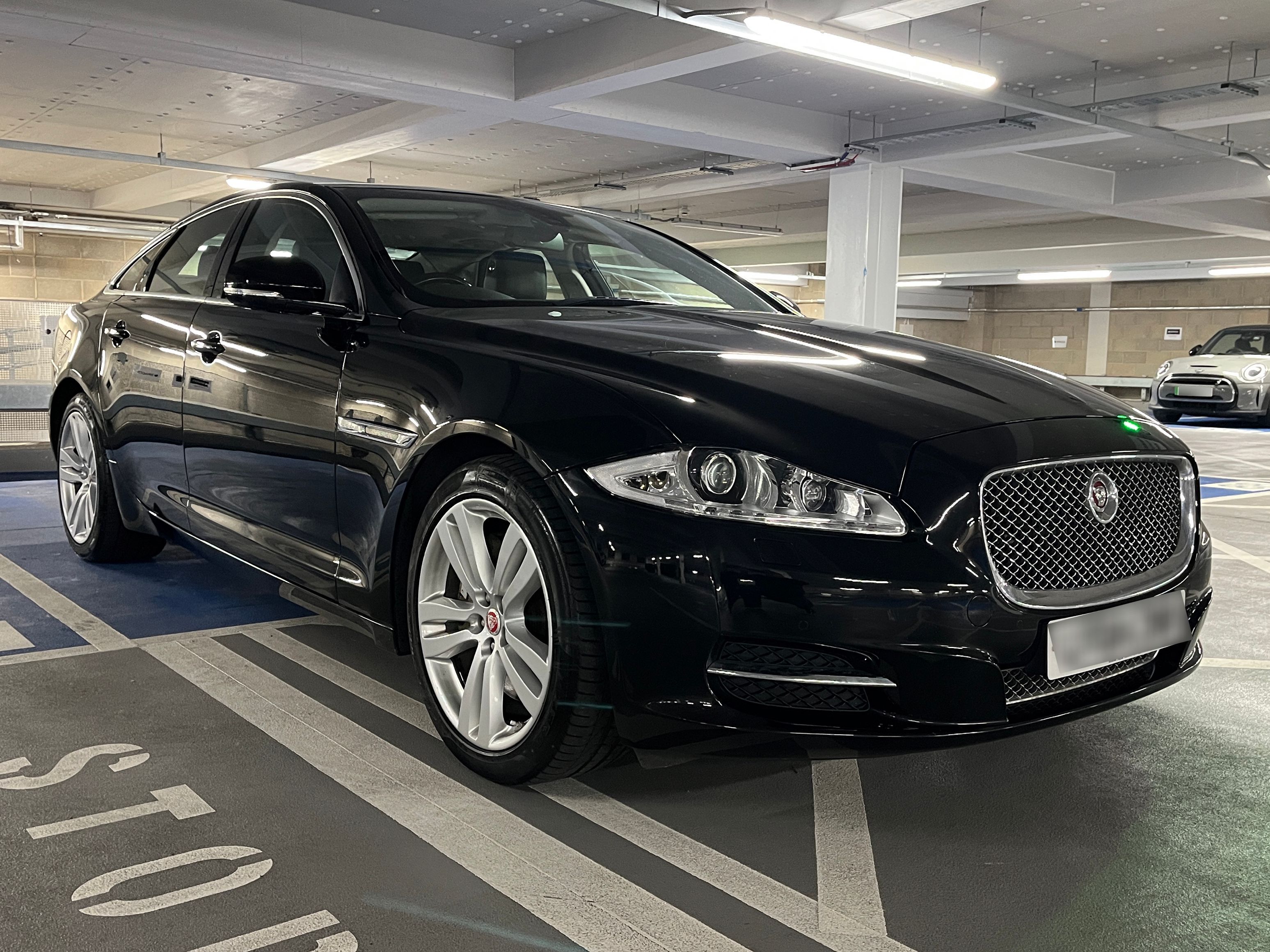 Jaguar XJ Premium Luxury S/C Auto