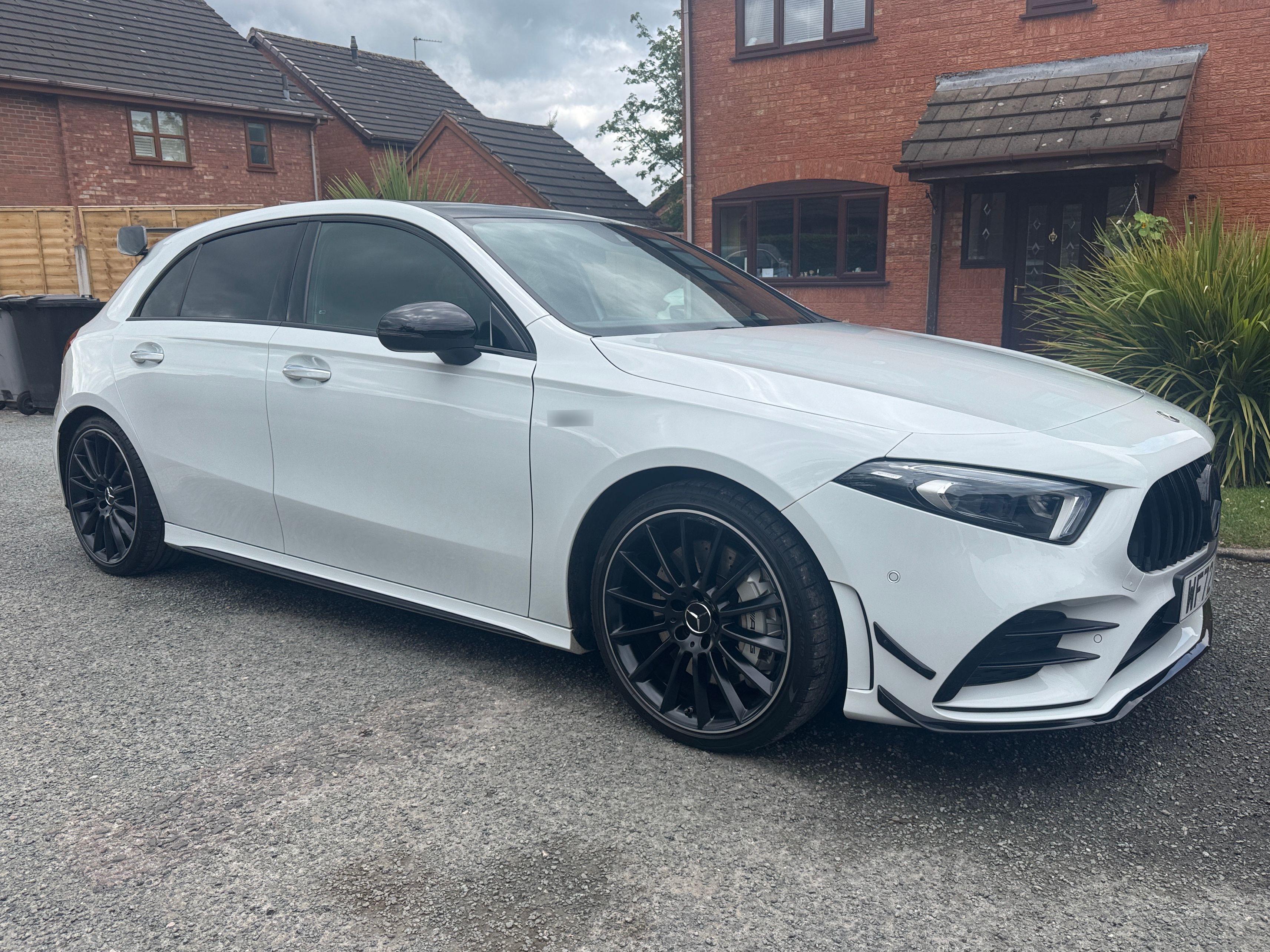 Mercedes AMG A 35 4MATIC Premium + Auto