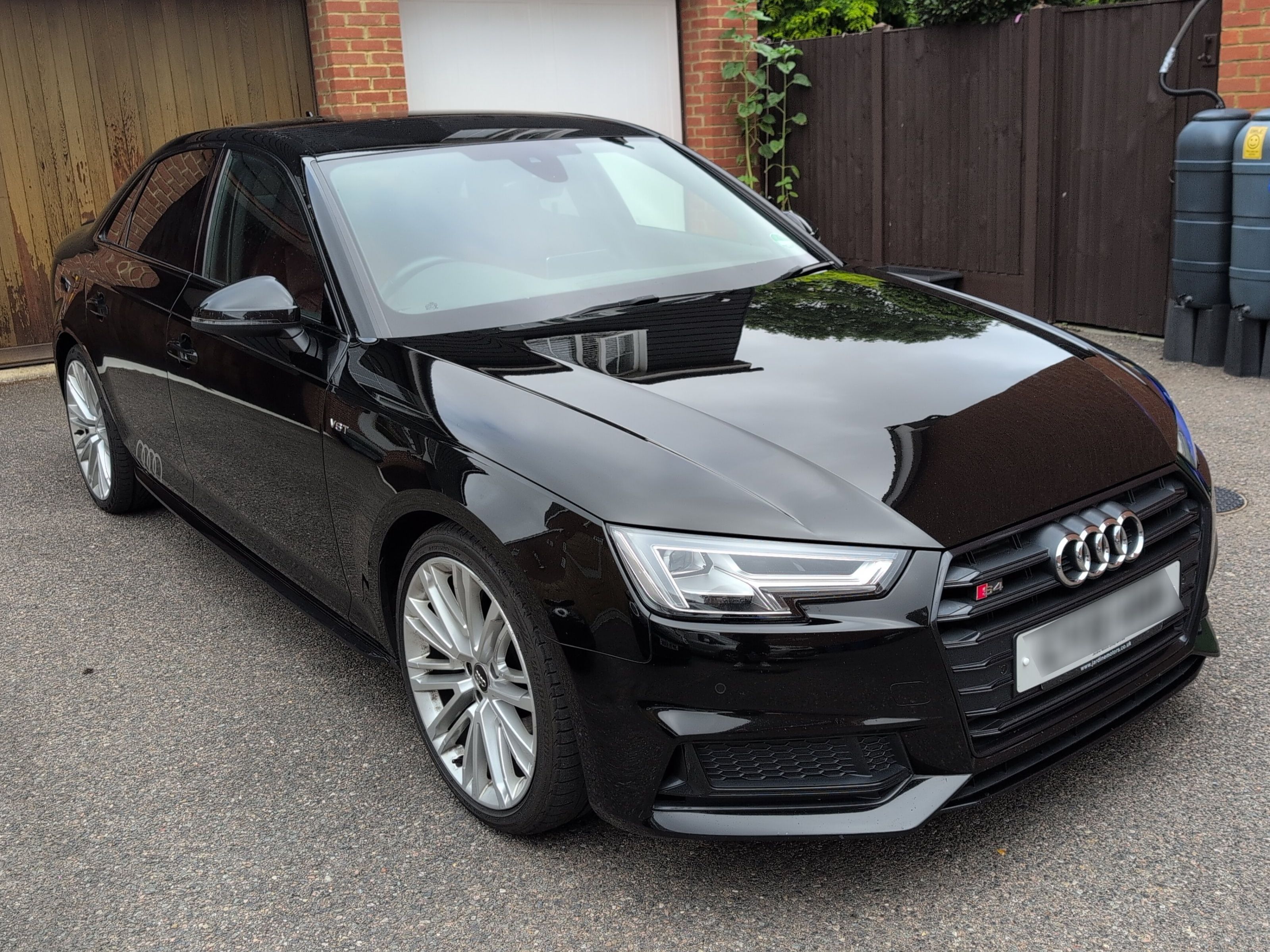 Audi S4