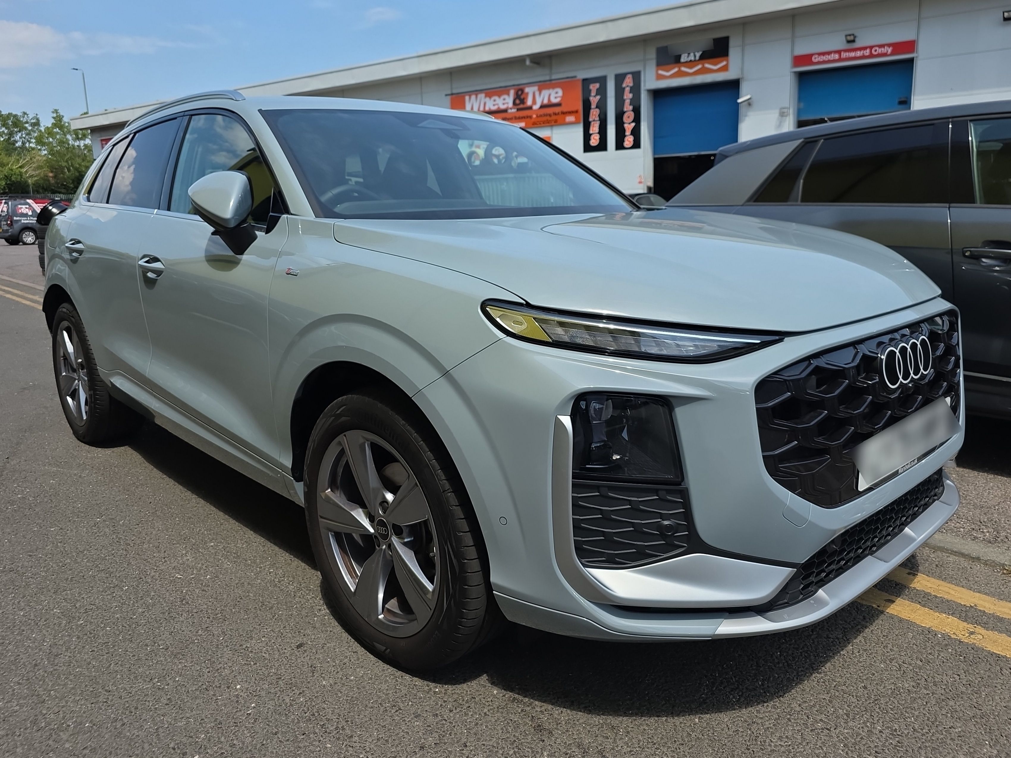 Audi Q3