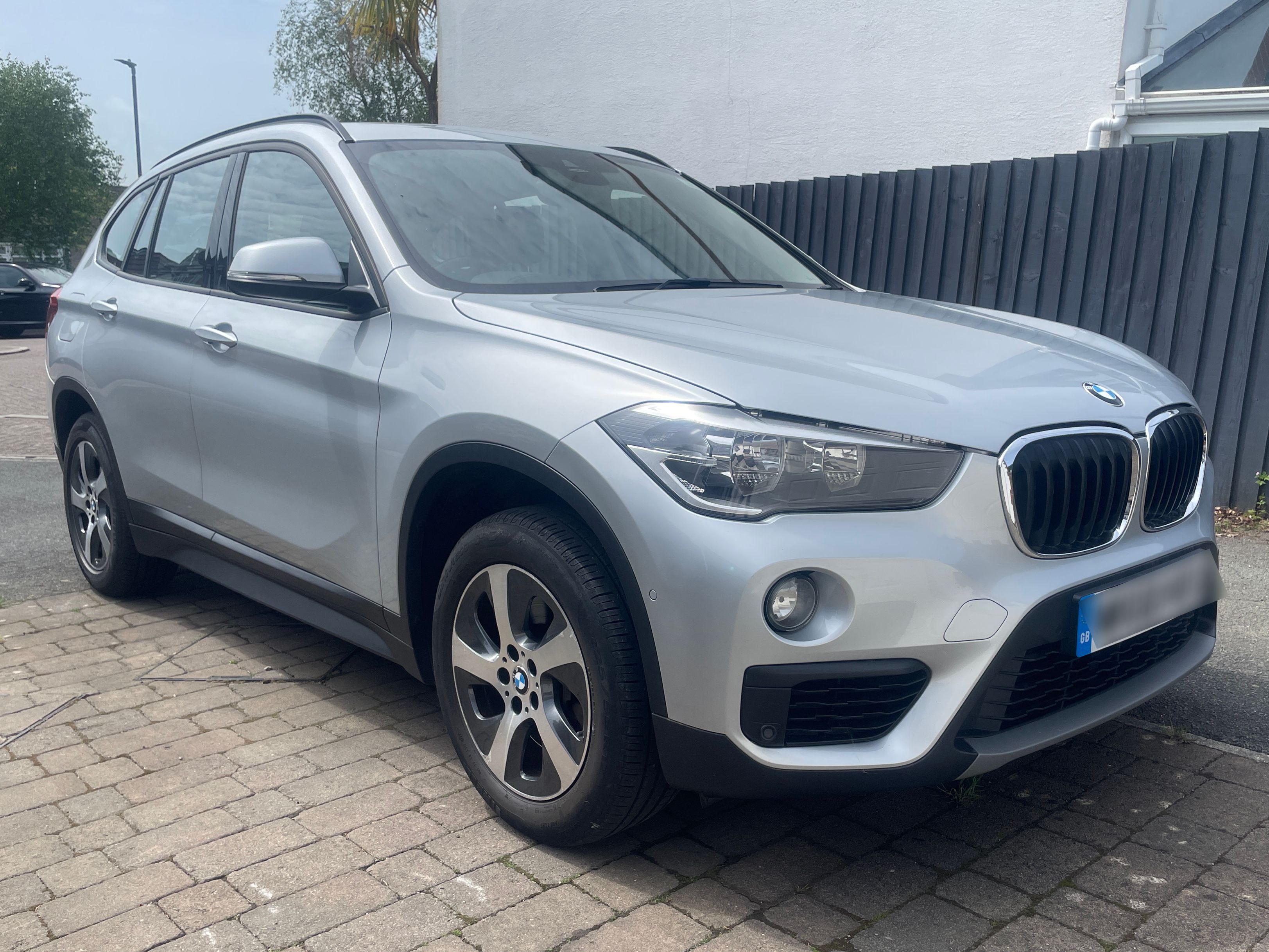 BMW X1
