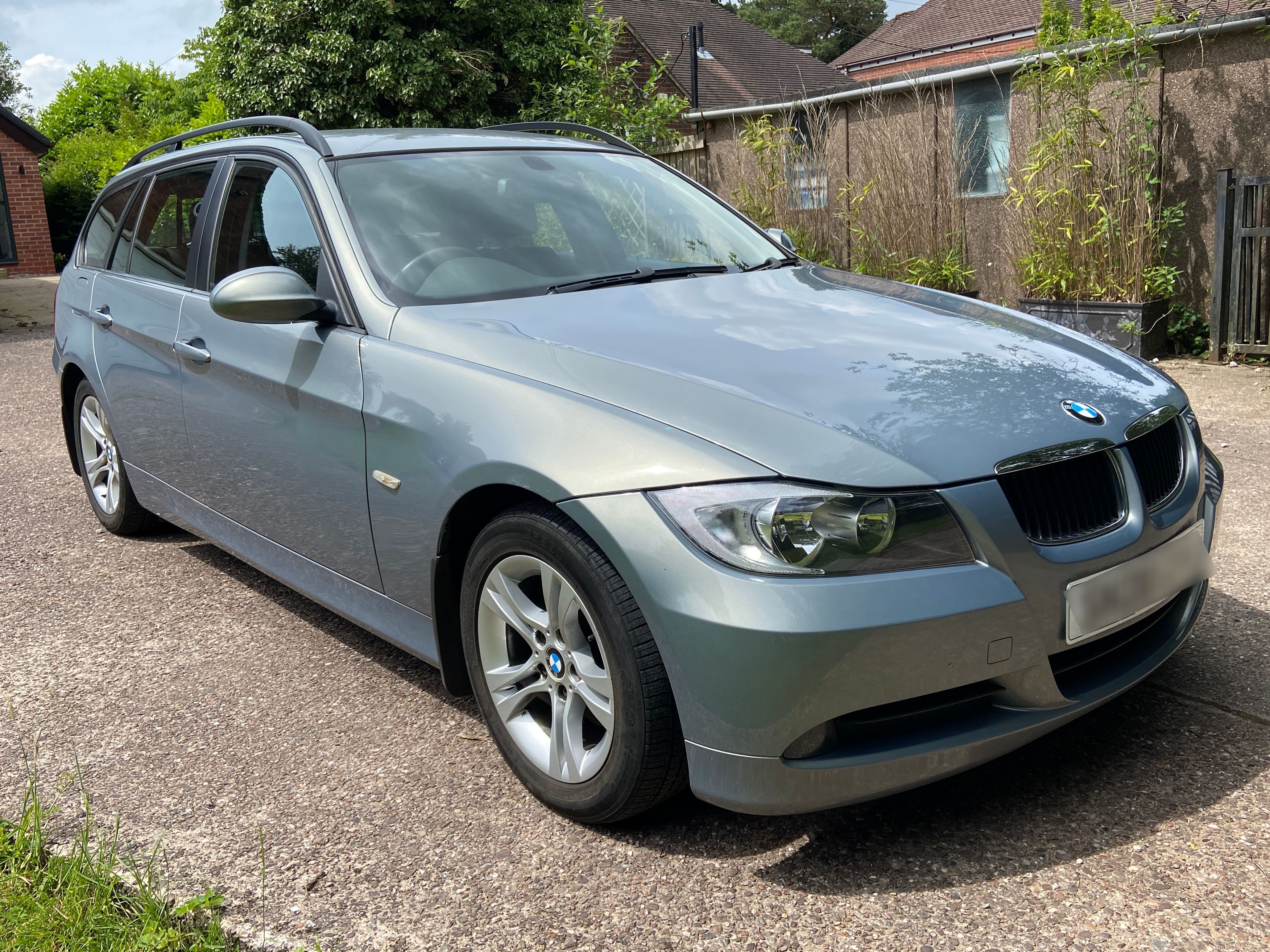 BMW 320I SE Touring Auto