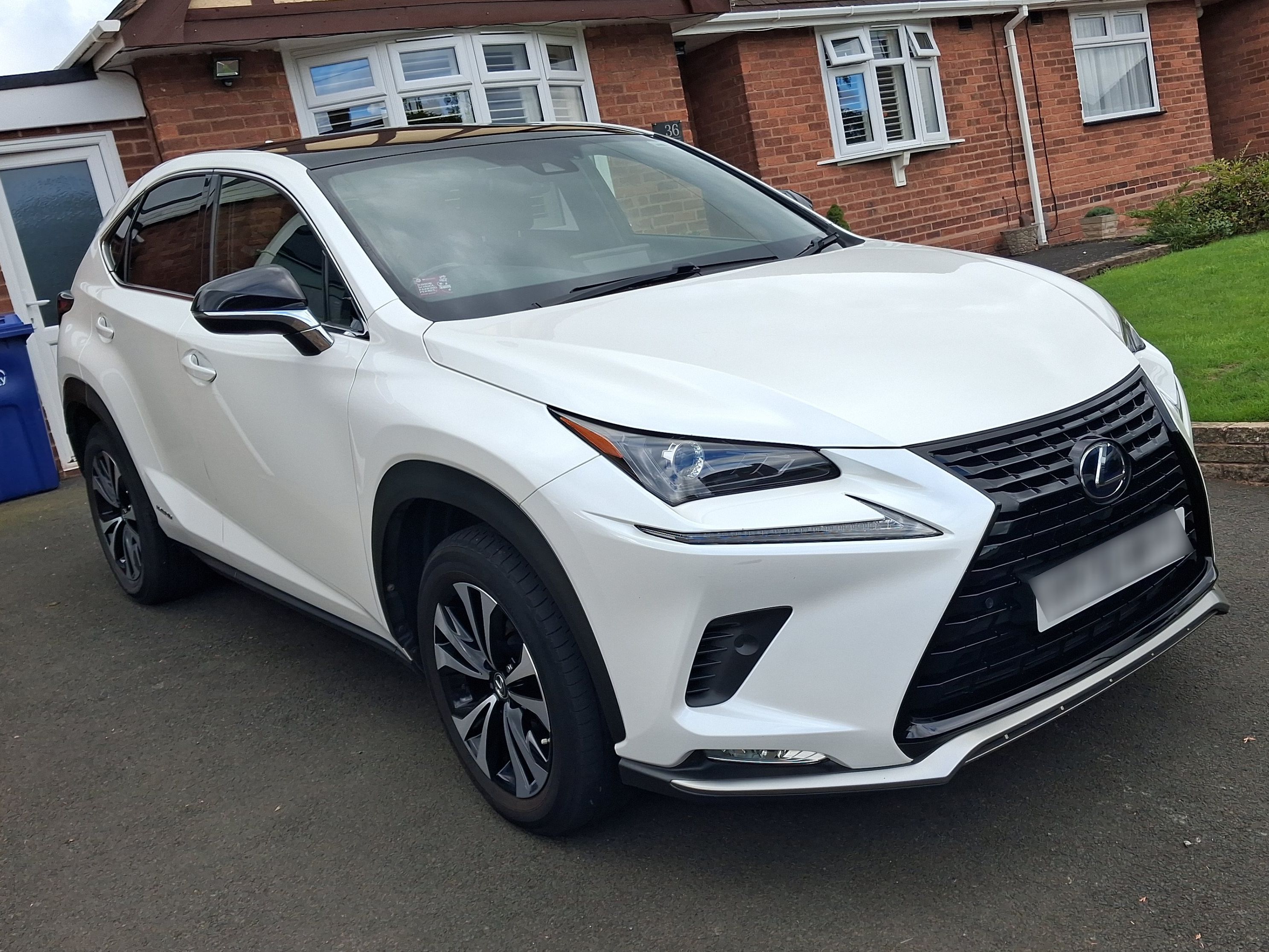 Lexus NX 300H CVT
