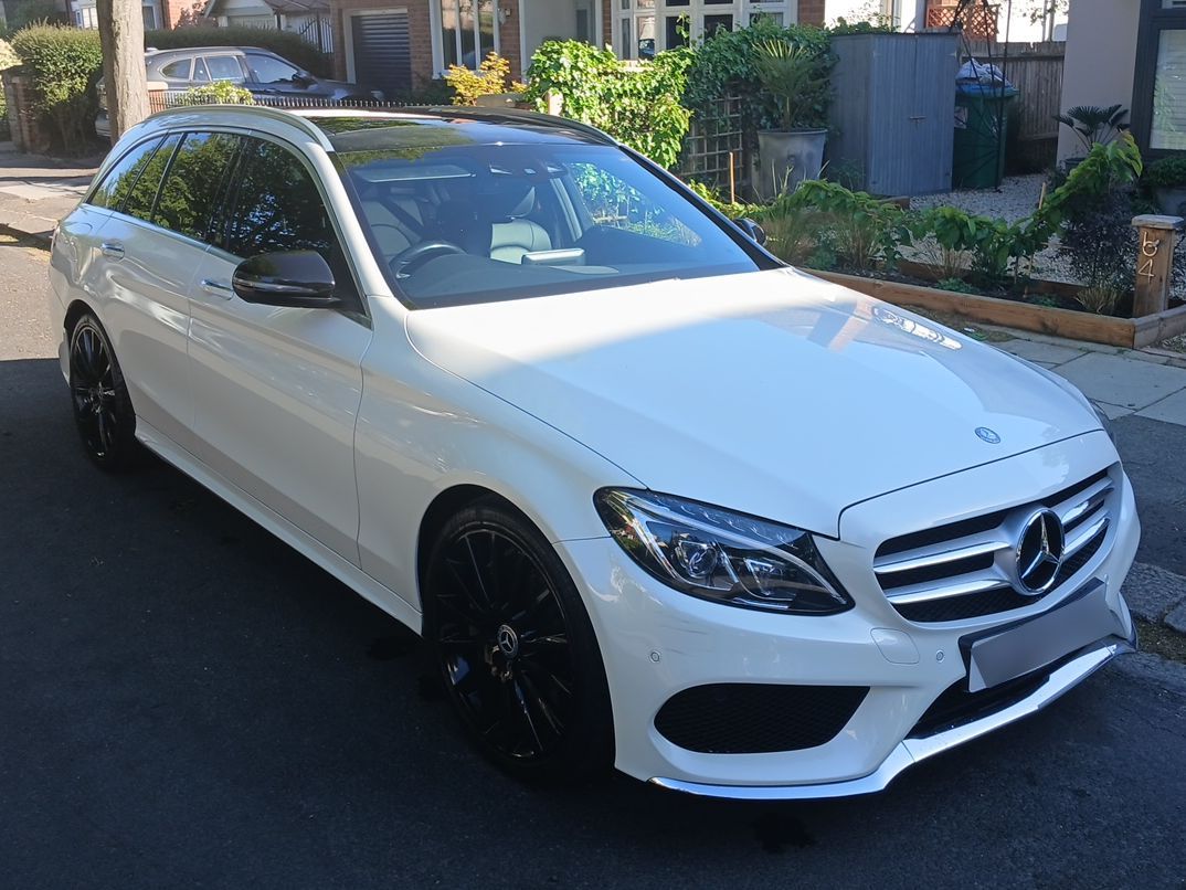 Mercedes C250 D AMG Line Premium + Auto