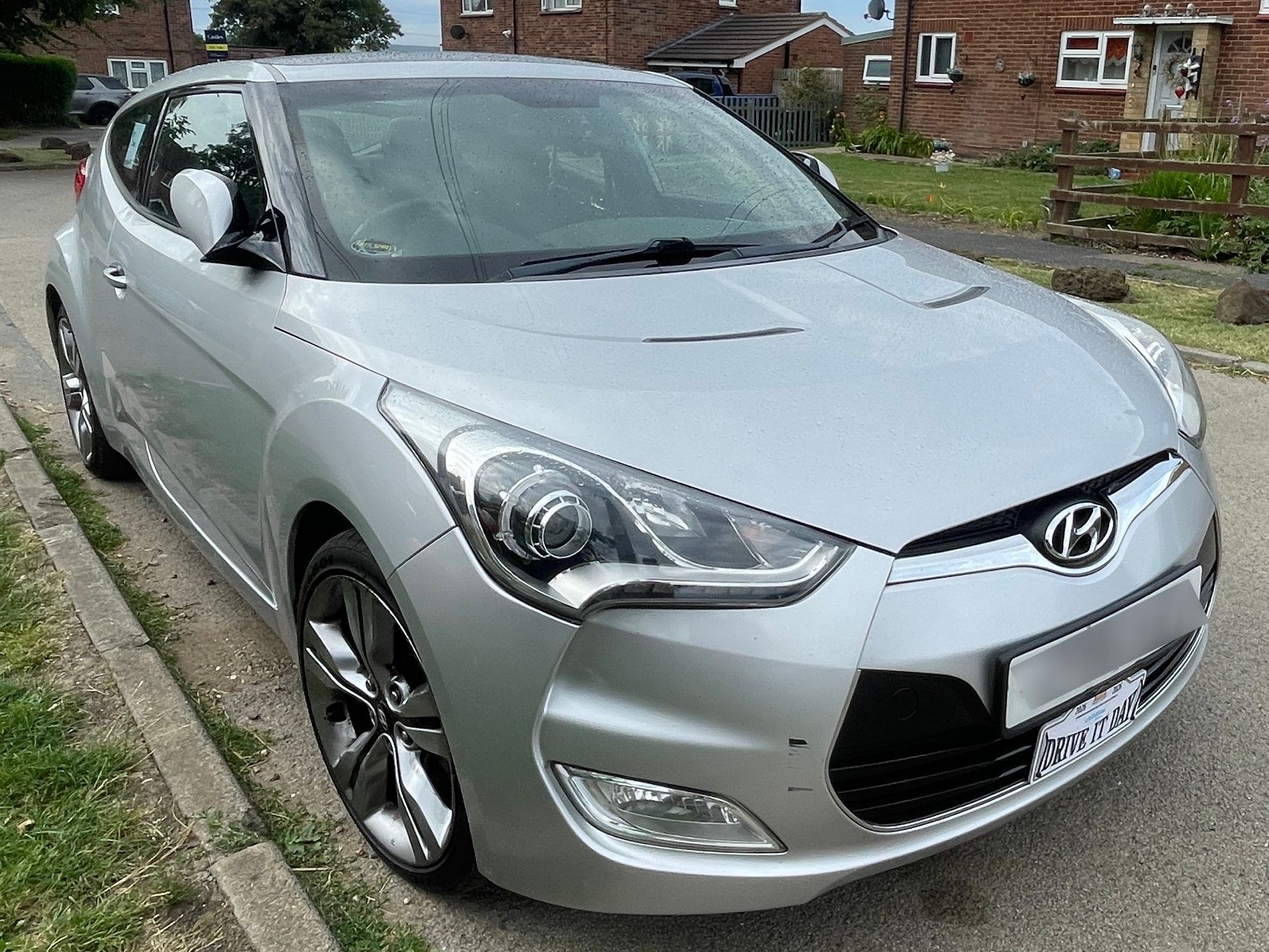 Hyundai Veloster