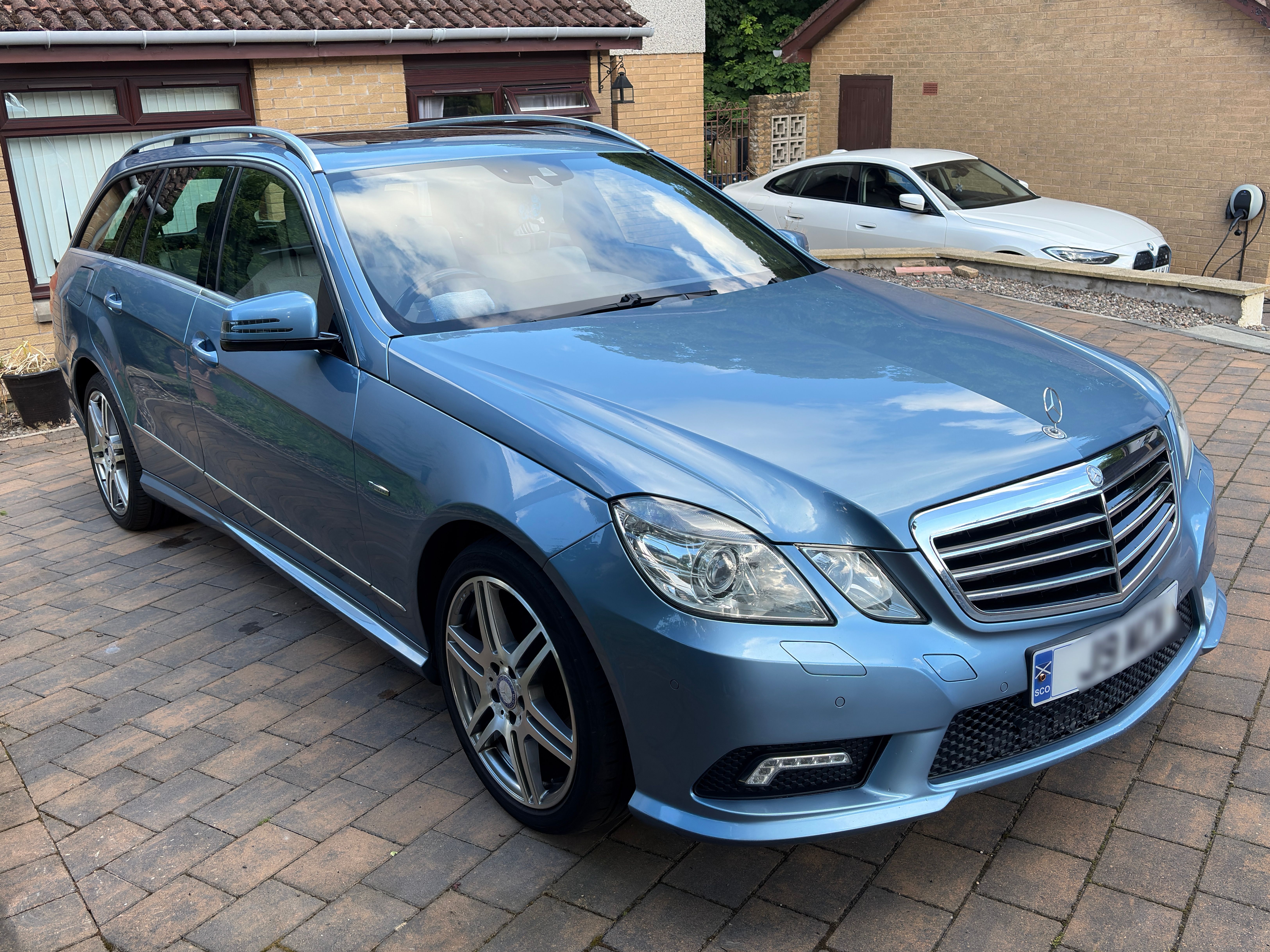 Mercedes E350 BLUEF-CY Sport CDI A