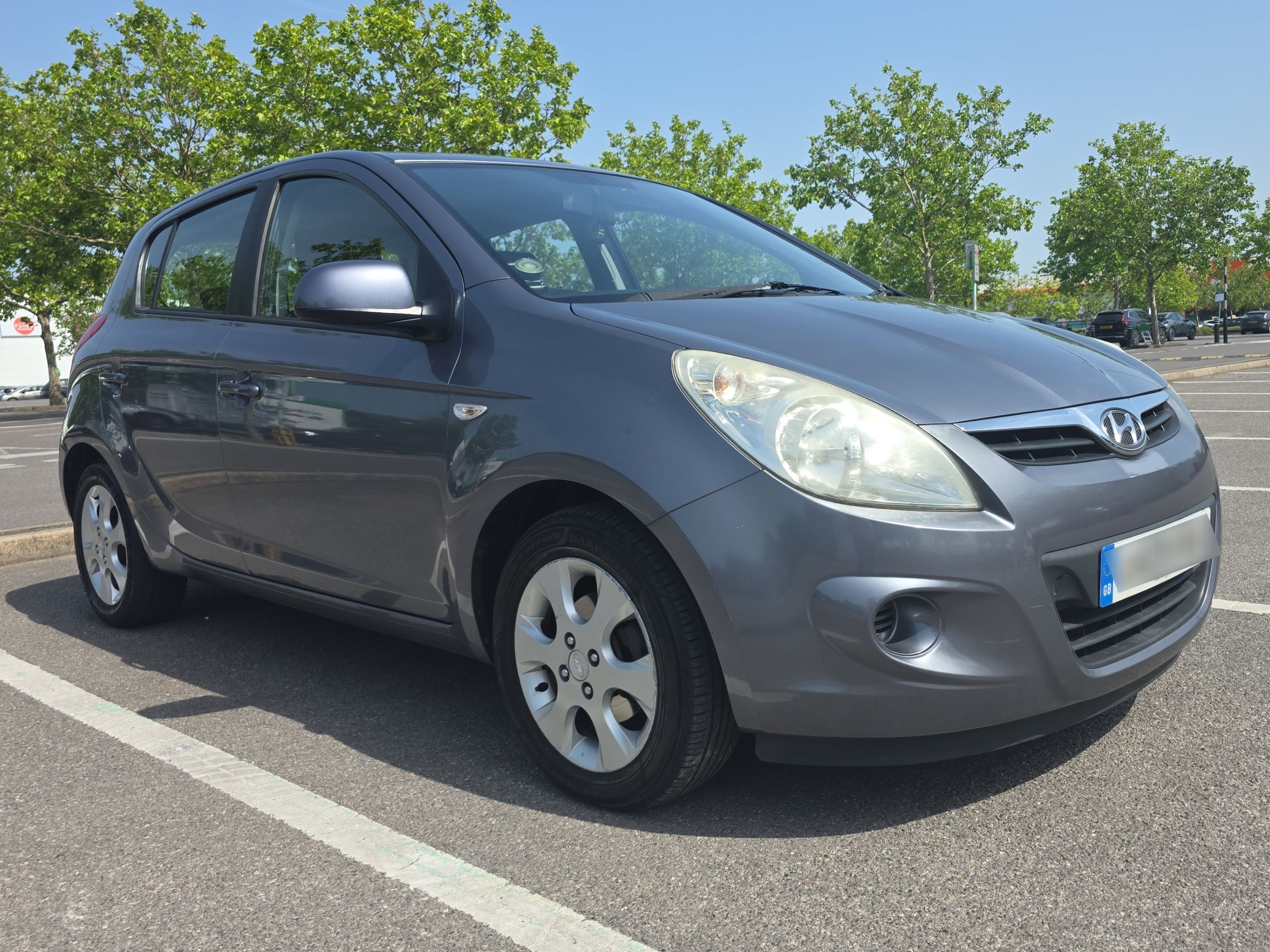 Hyundai I20