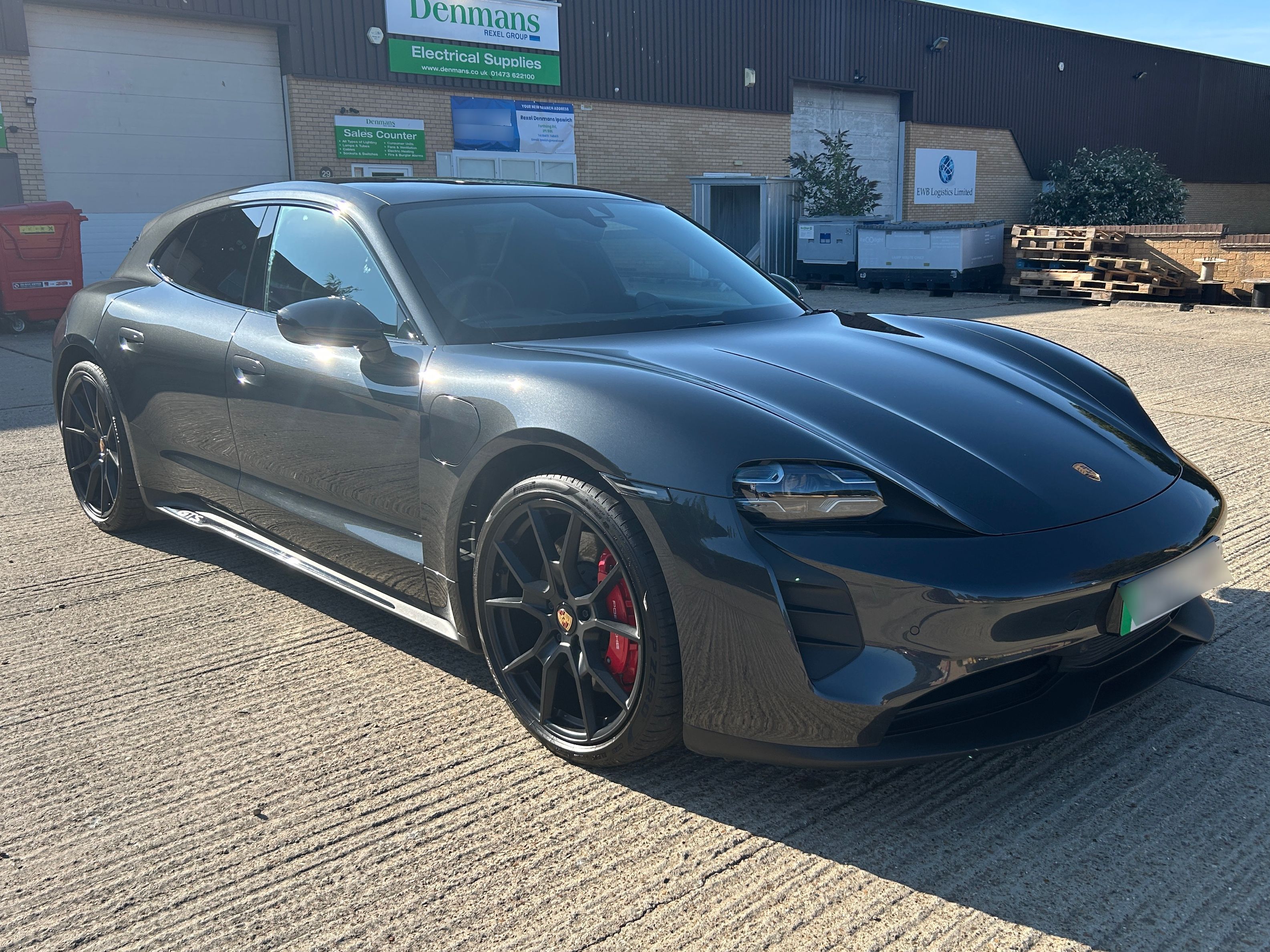 Porsche Taycan