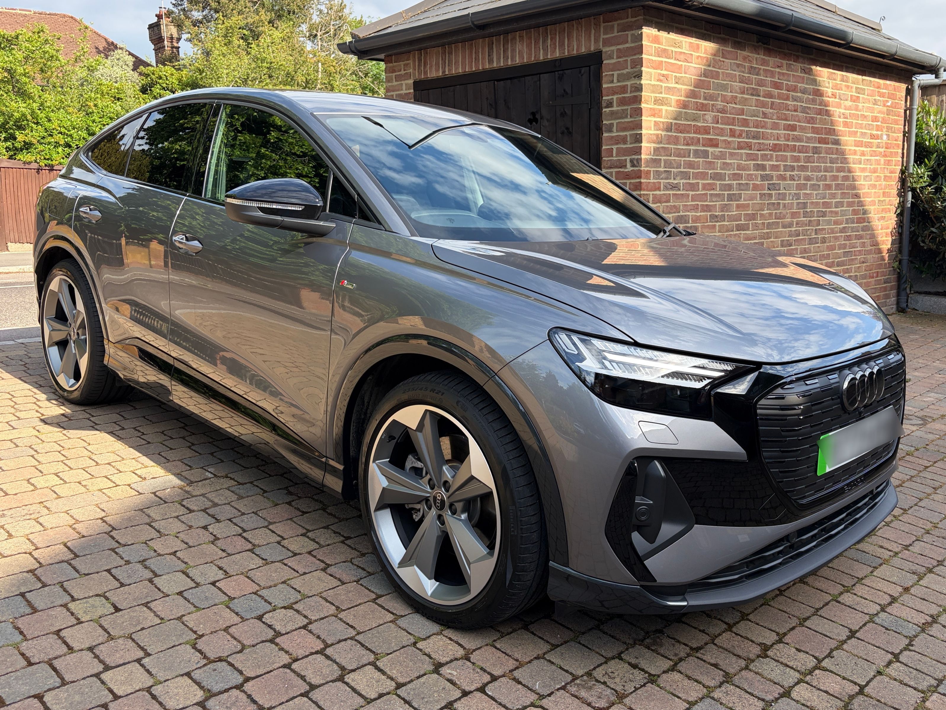Audi Q4 E-TRON Black Edition 40