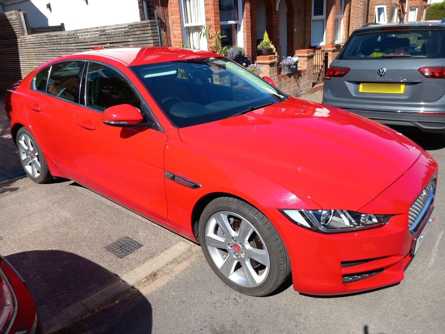 Jaguar XE Portfolio Auto