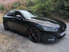 Jaguar XE R-DYNAMIC Black D MHEV Auto