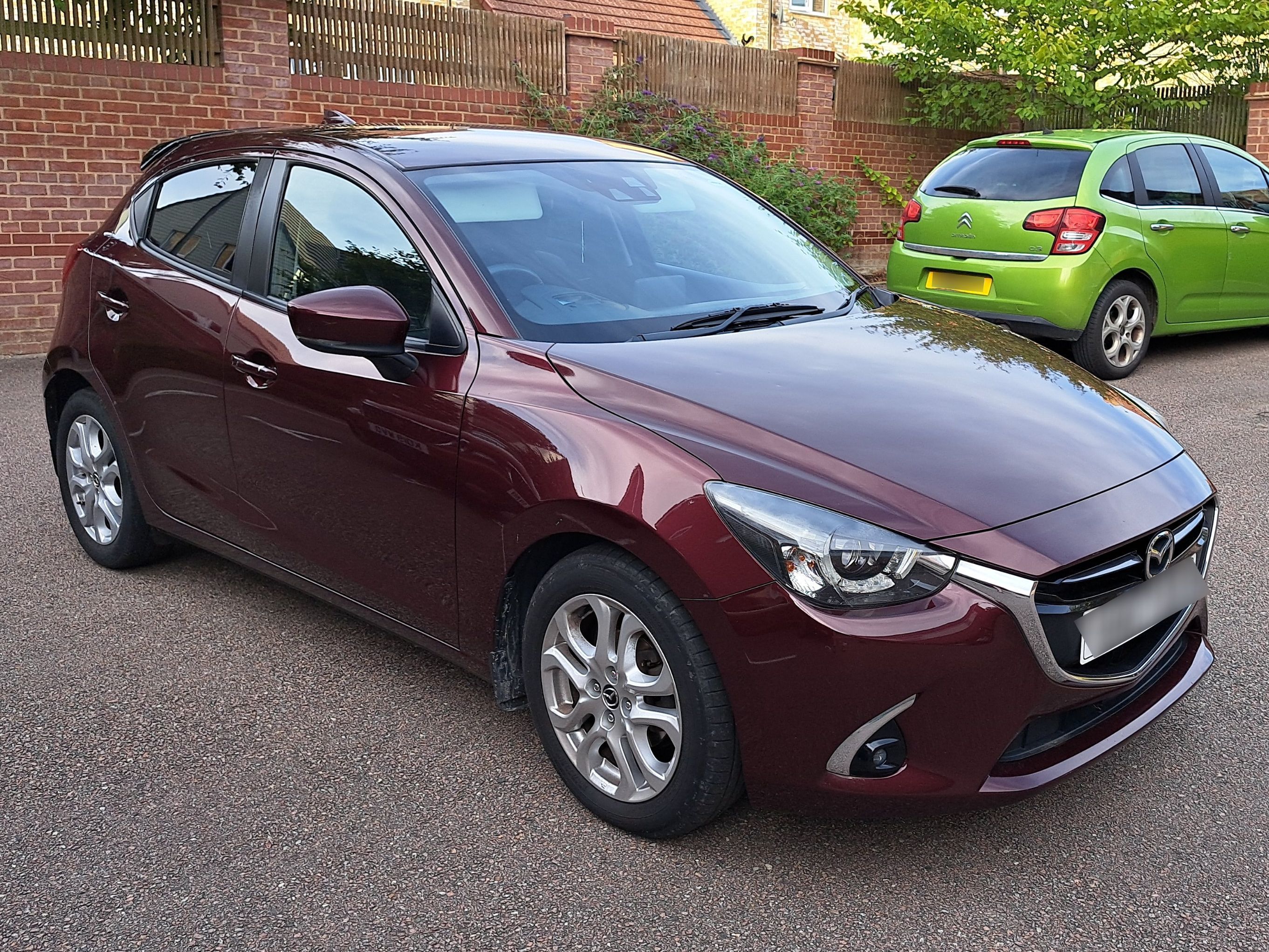 Mazda 2