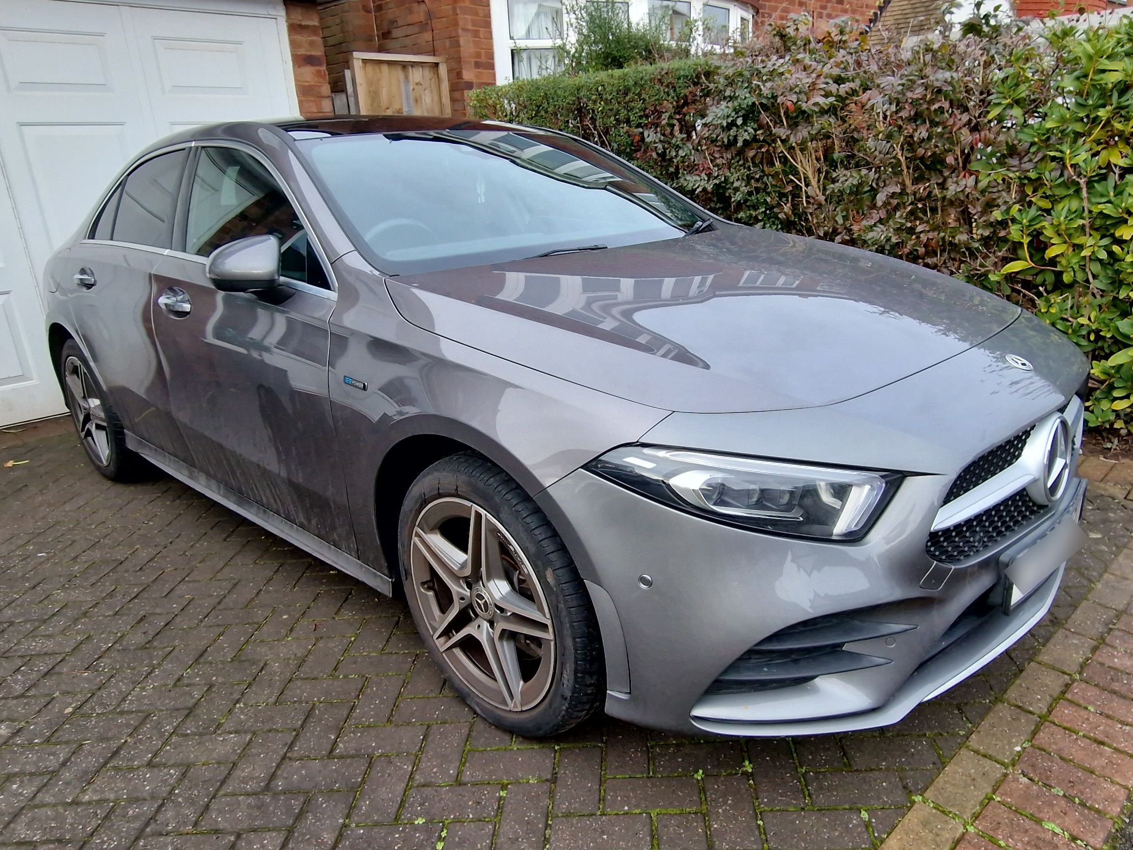 Mercedes A 250 AMG Line Premium + E A