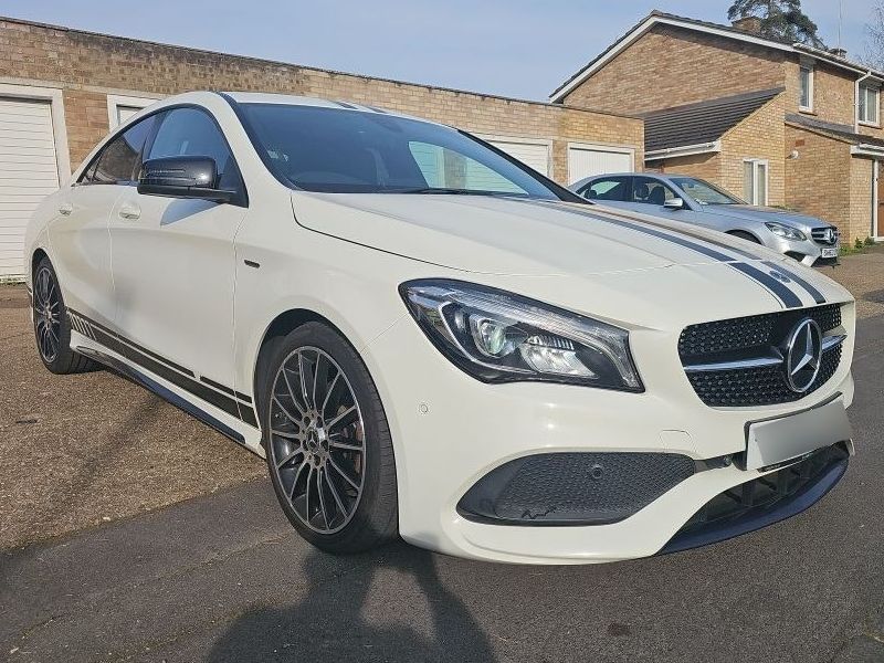 Mercedes CLA 200 Whiteart D