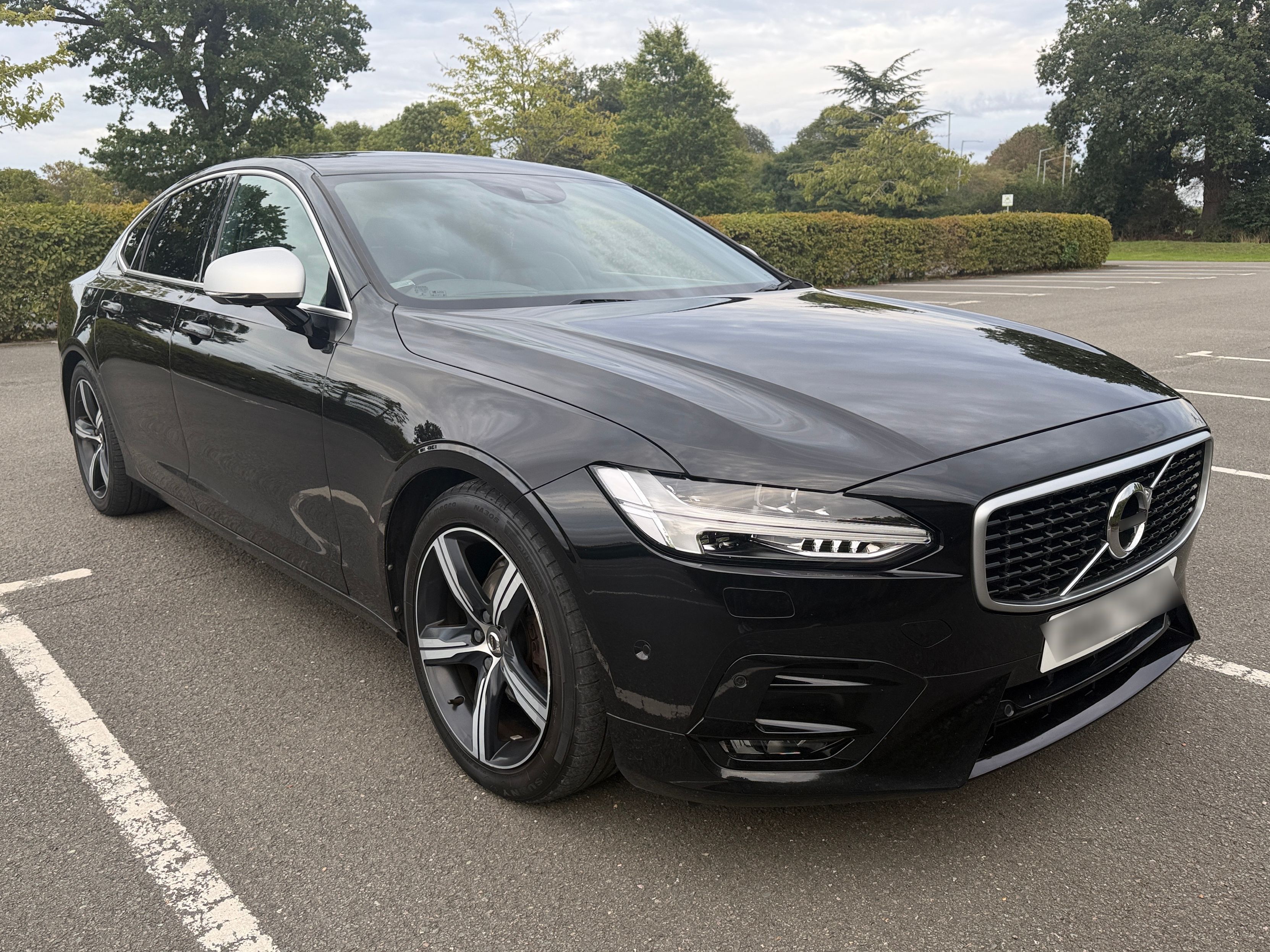 Volvo S90