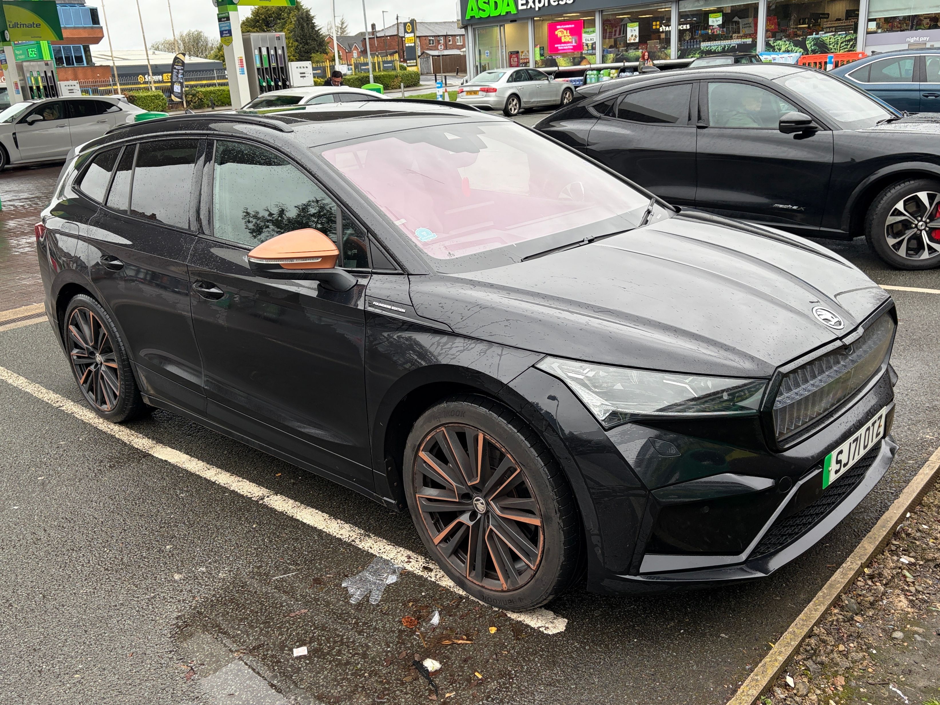 Skoda Enyaq IV 80 Founders Edition