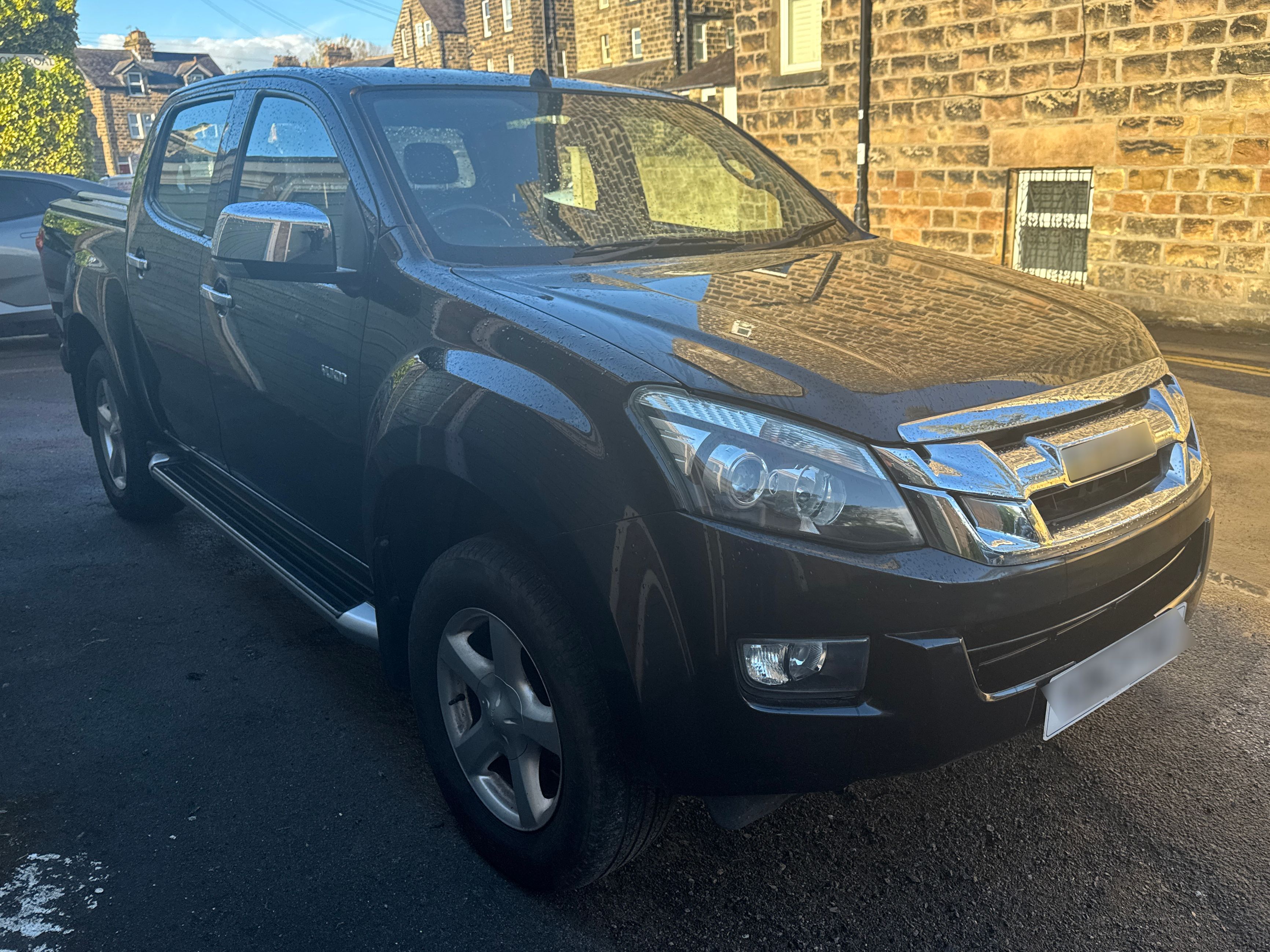 Isuzu D-MAX