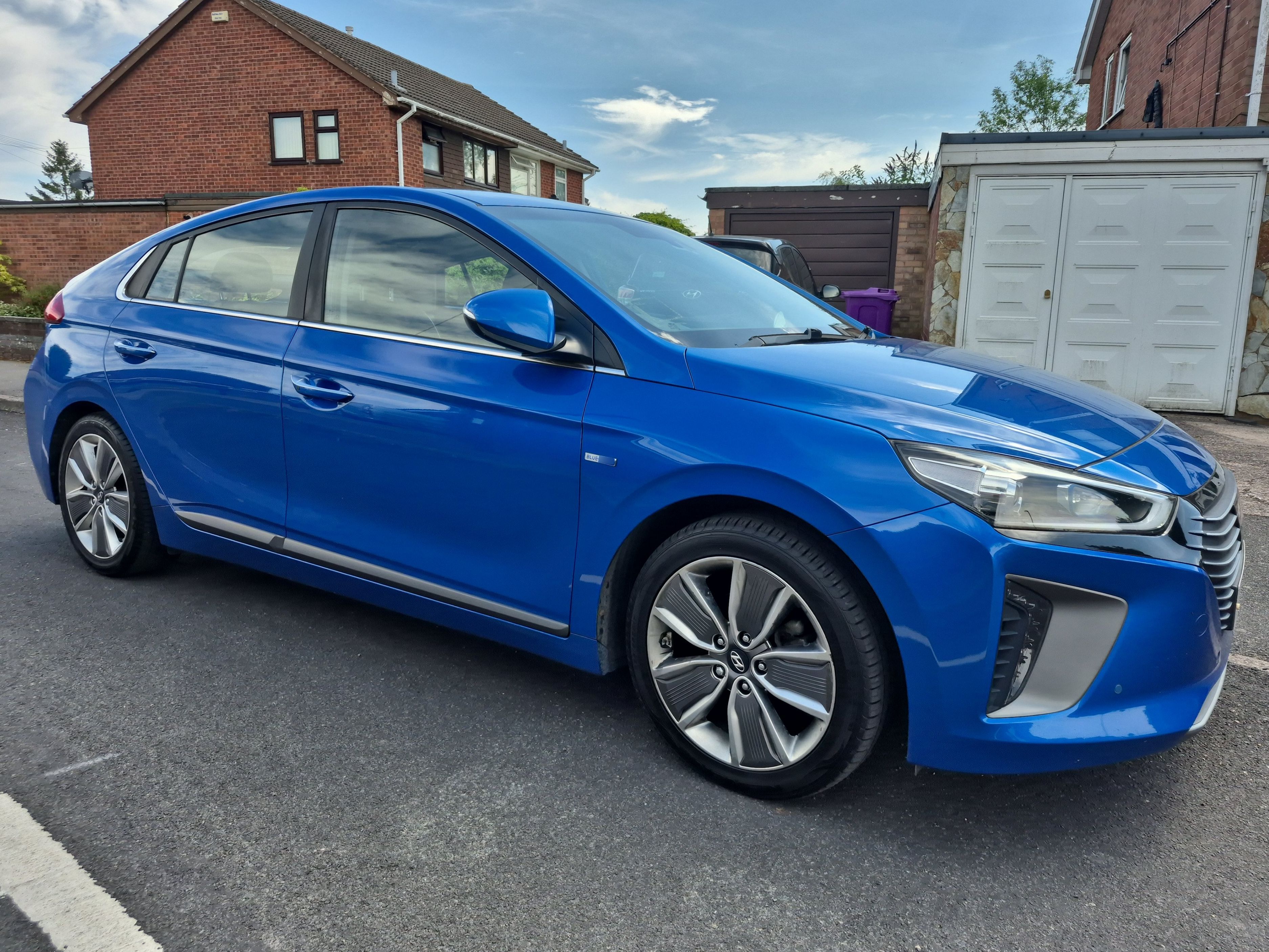 Hyundai Ioniq
