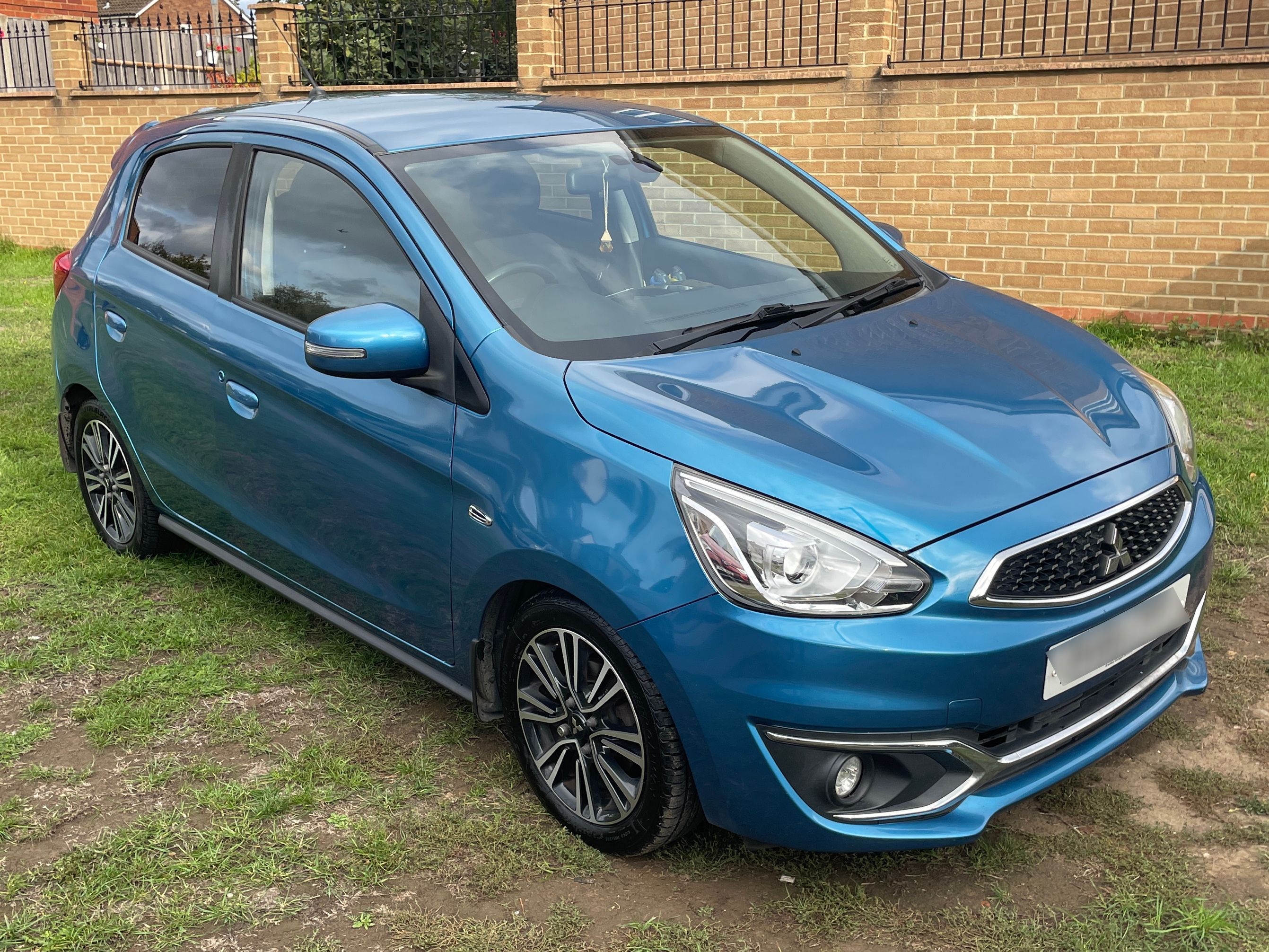 Mitsubishi Mirage