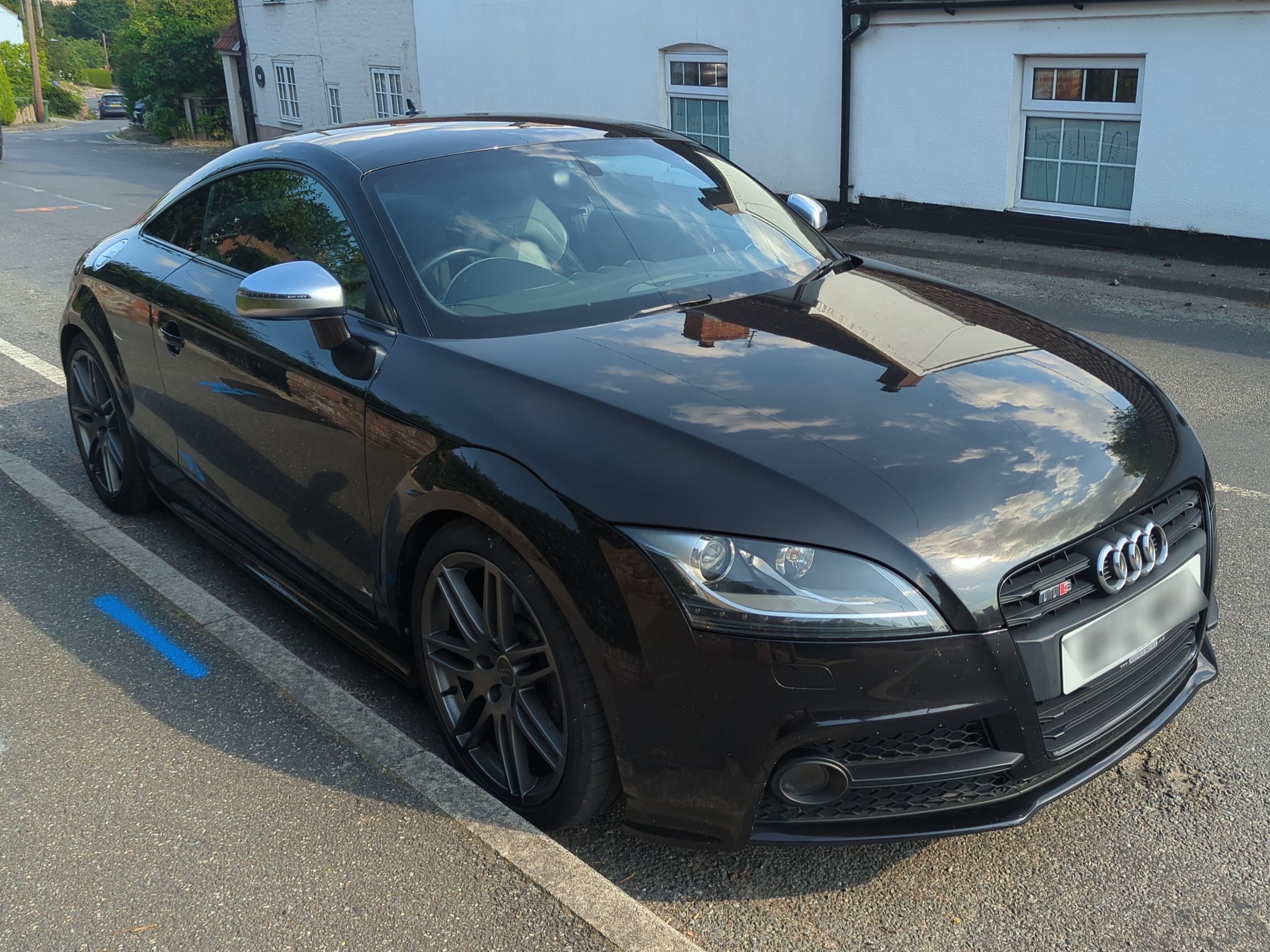 Audi TTS