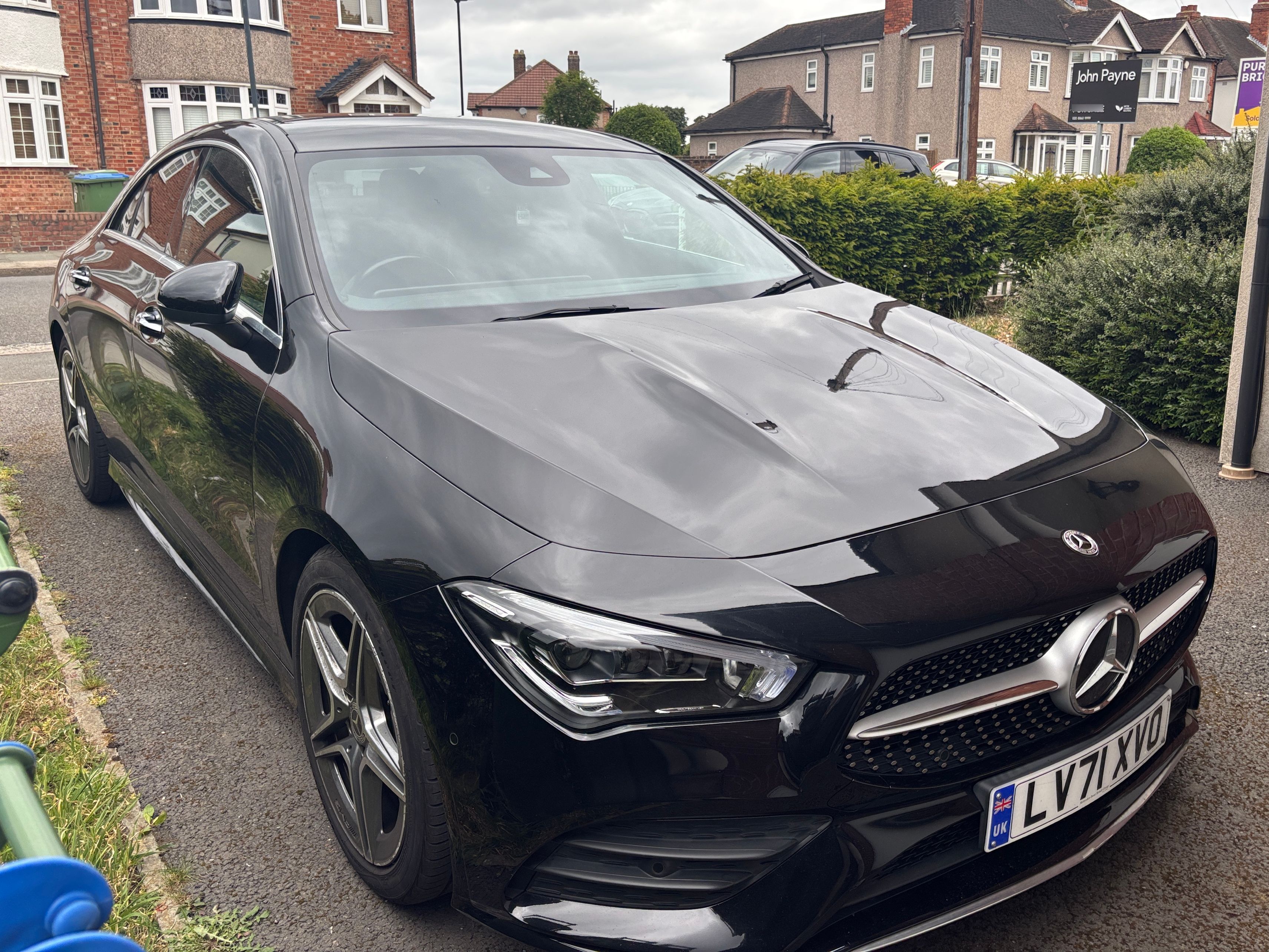 Mercedes CLA 180 AMG Line Premium + A