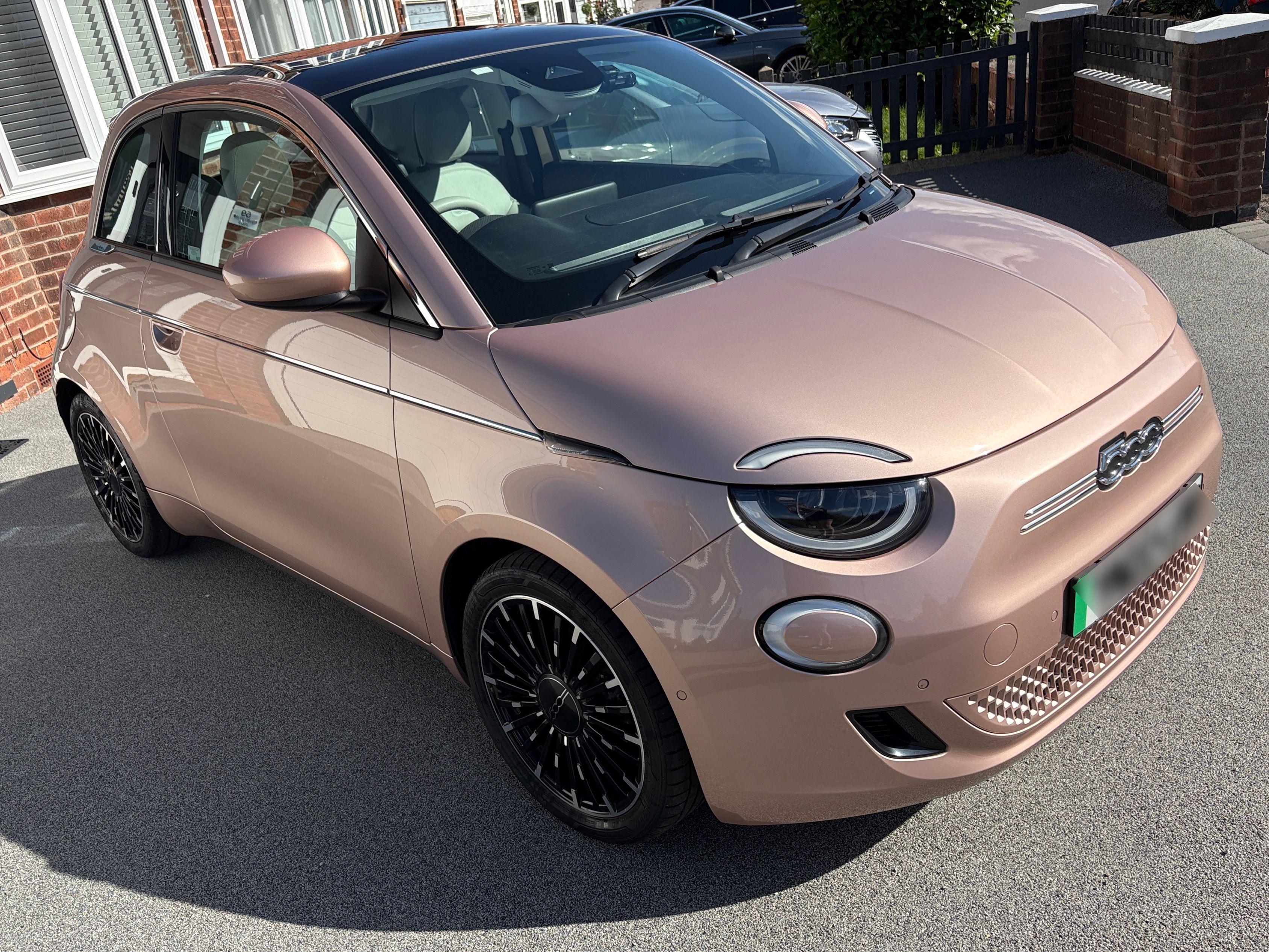 Fiat 500E