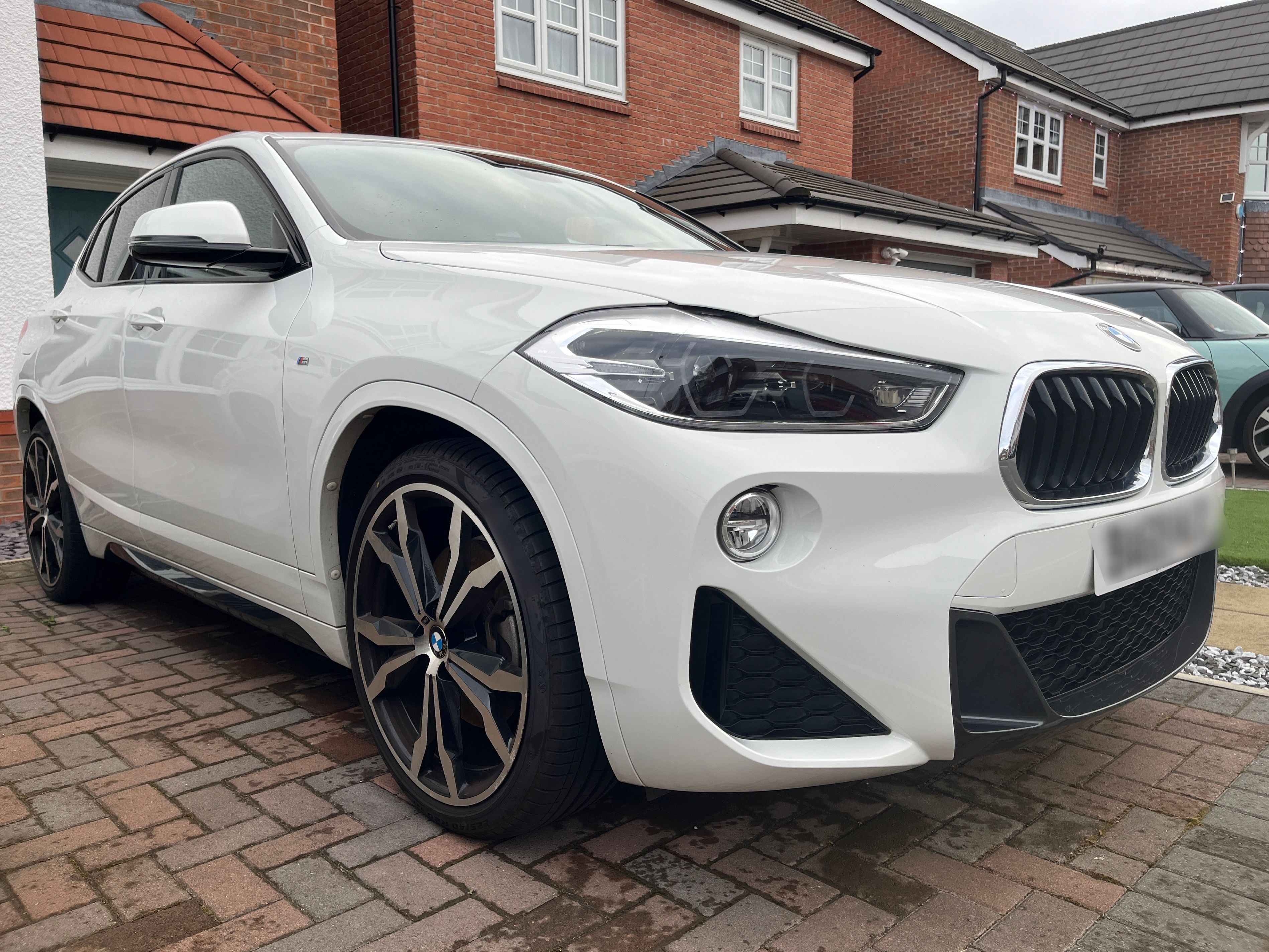 BMW X2