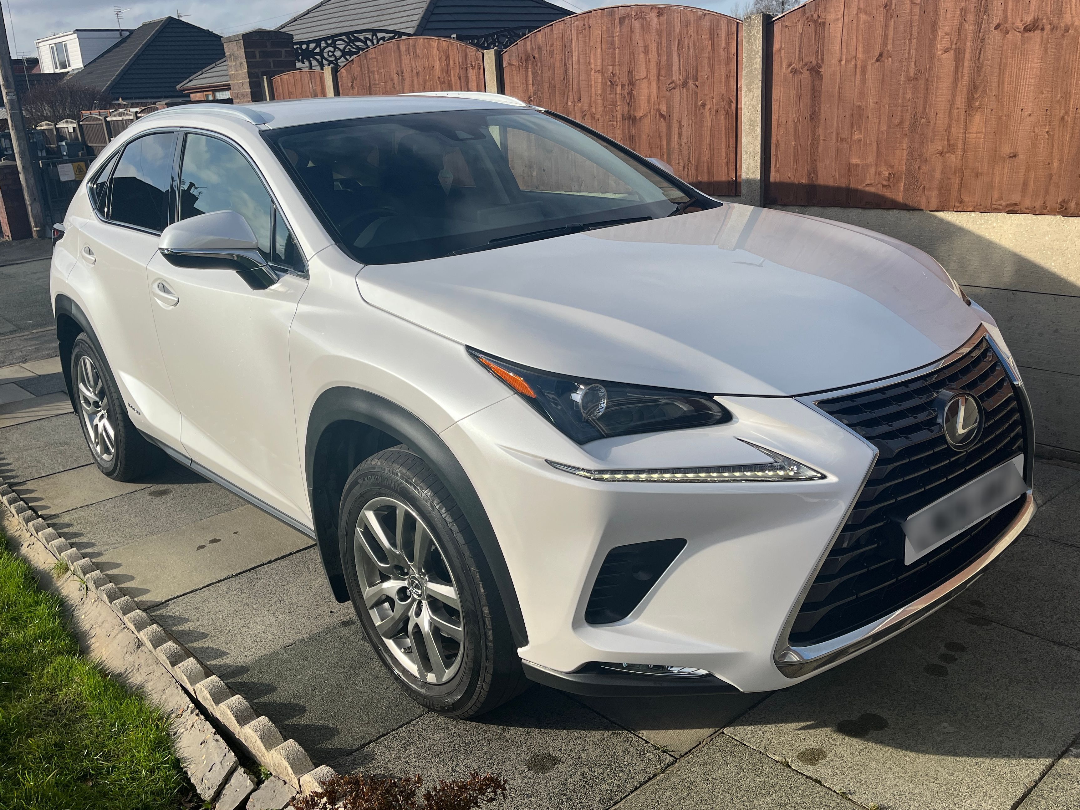 Lexus NX 300H CVT