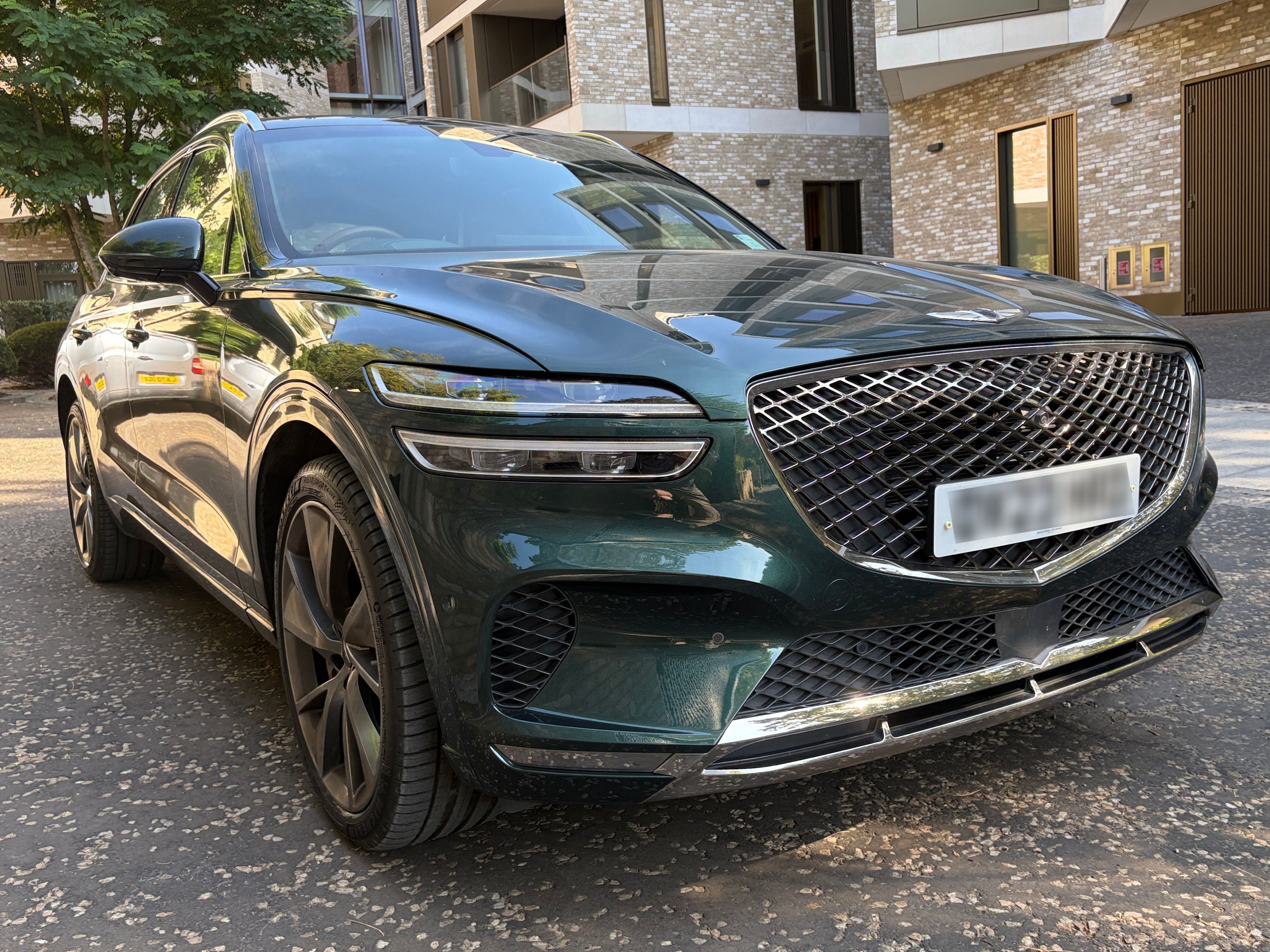 GENESIS GV70 Luxury T AWD Auto