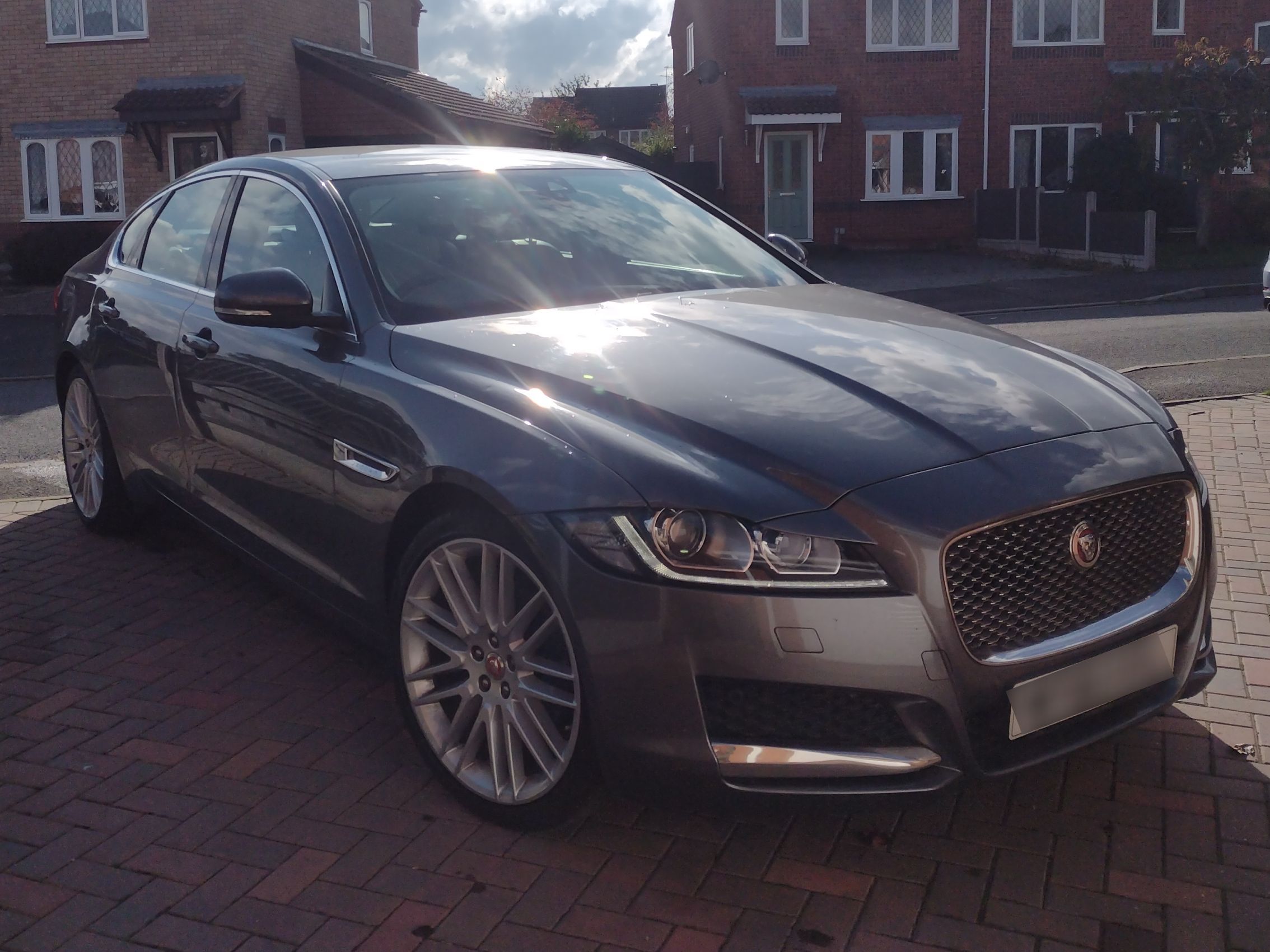 Jaguar XF Portfolio D AWD Auto