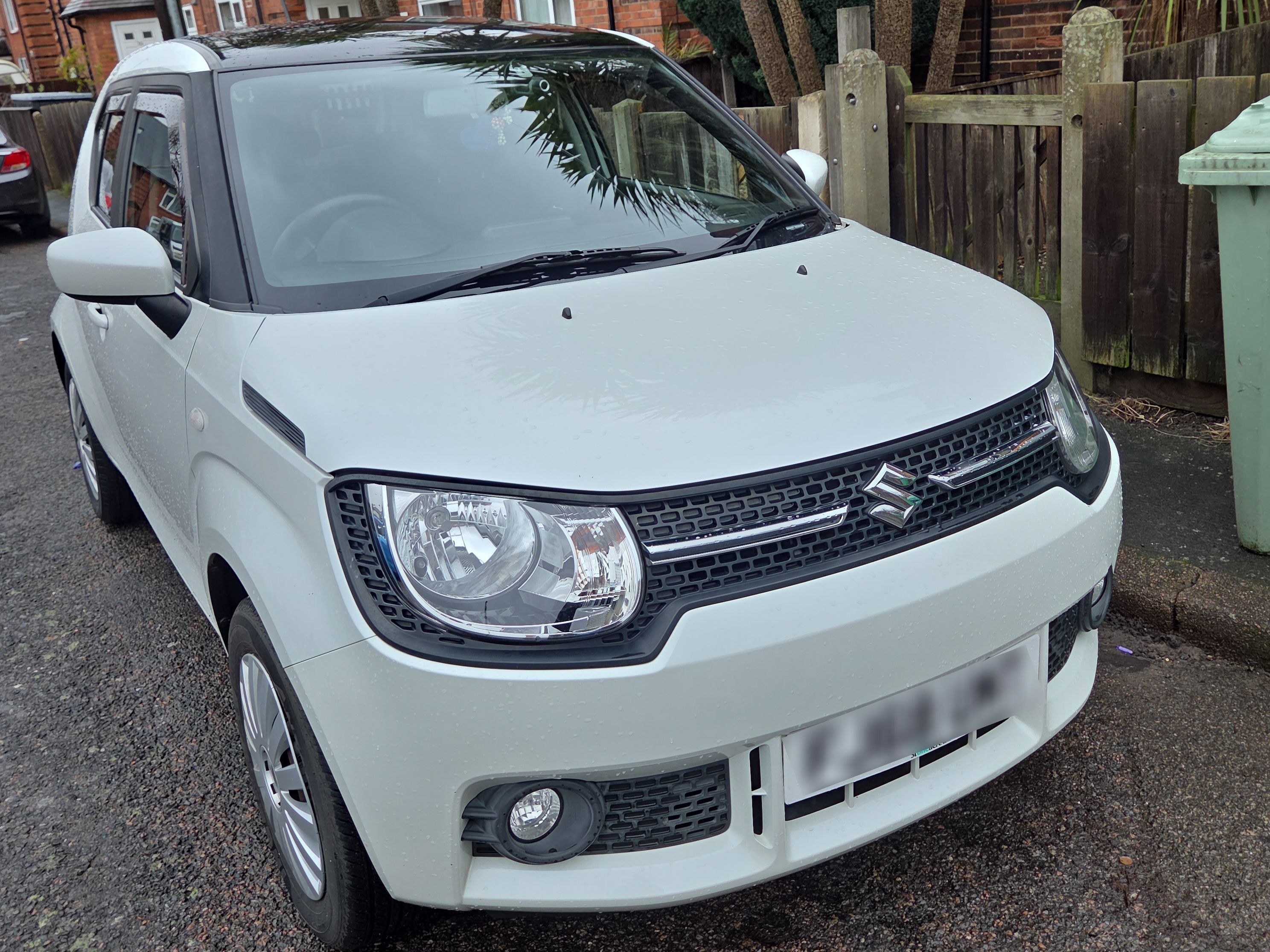Suzuki Ignis