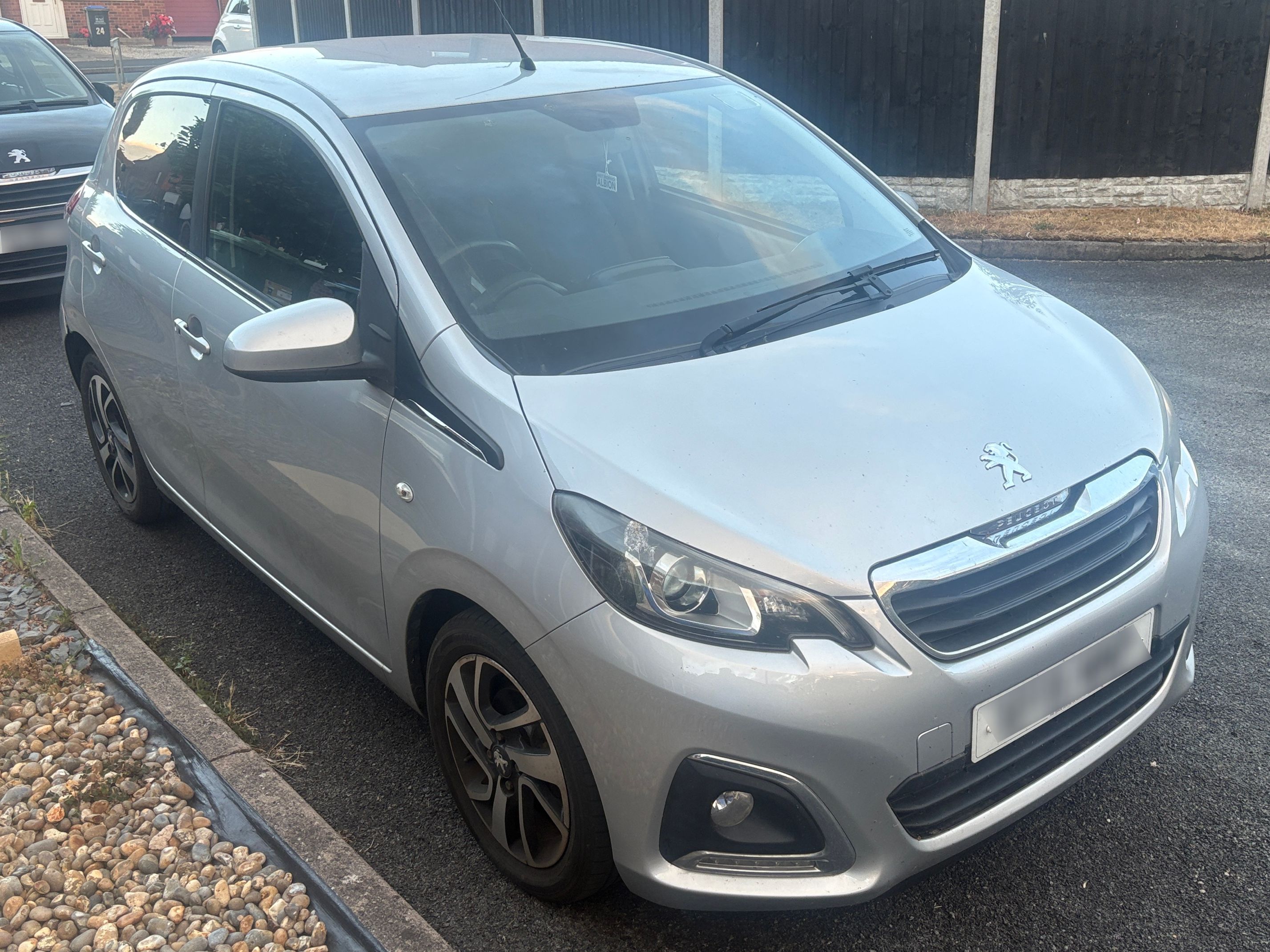 Peugeot 108