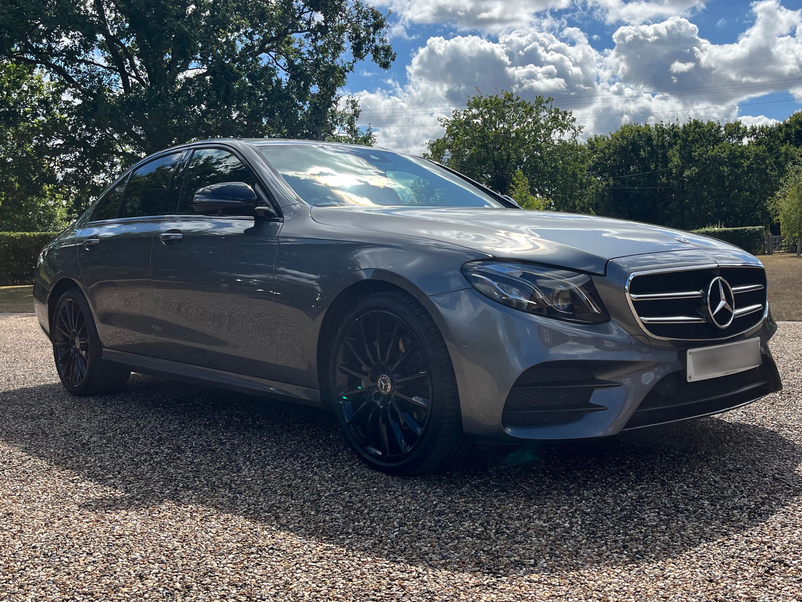 Mercedes E 220 AMG LN NGT ED PRM D 4M A